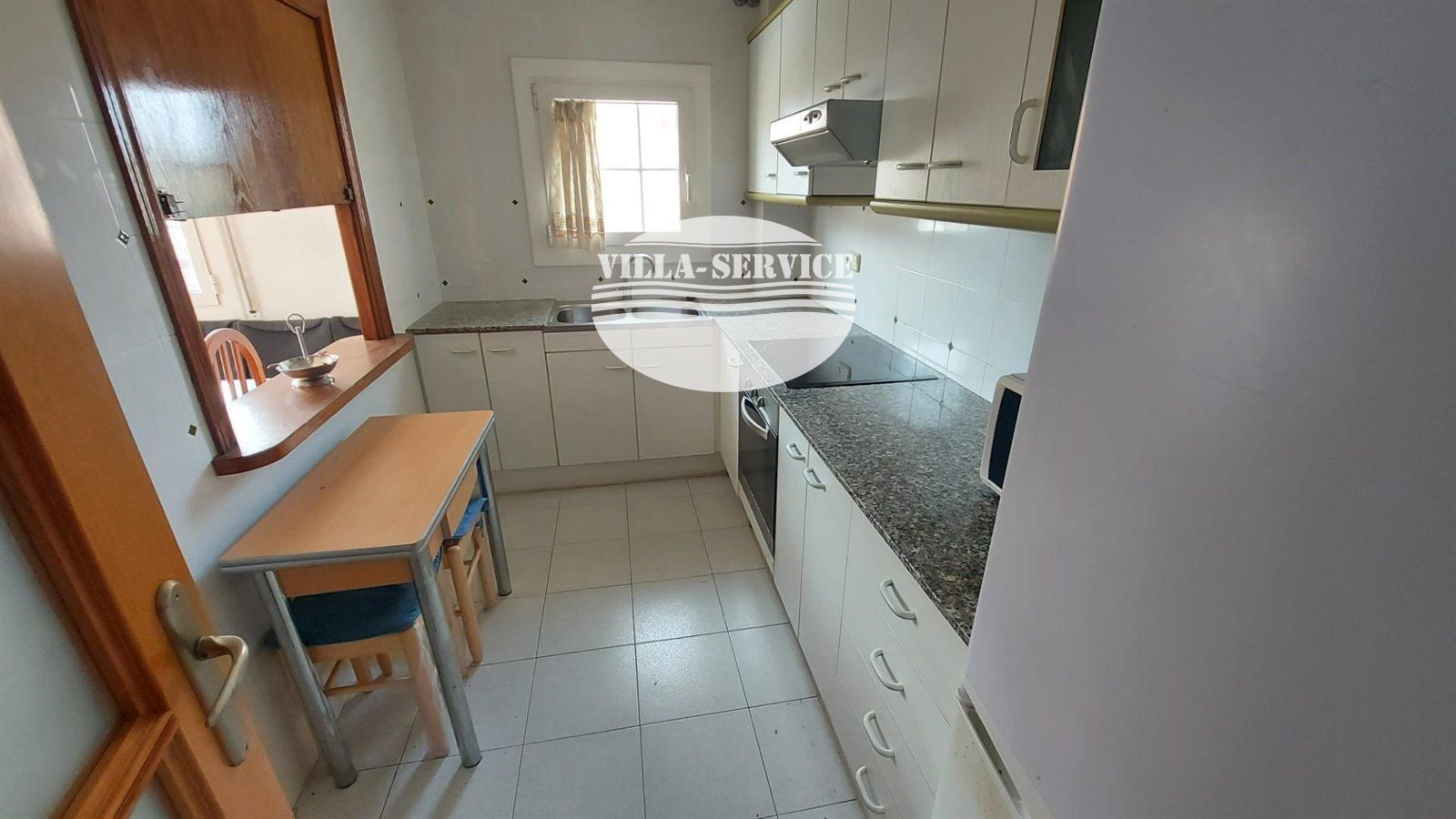 image Estupendo piso de 3 dormitorios en la zona de L´Estany 16