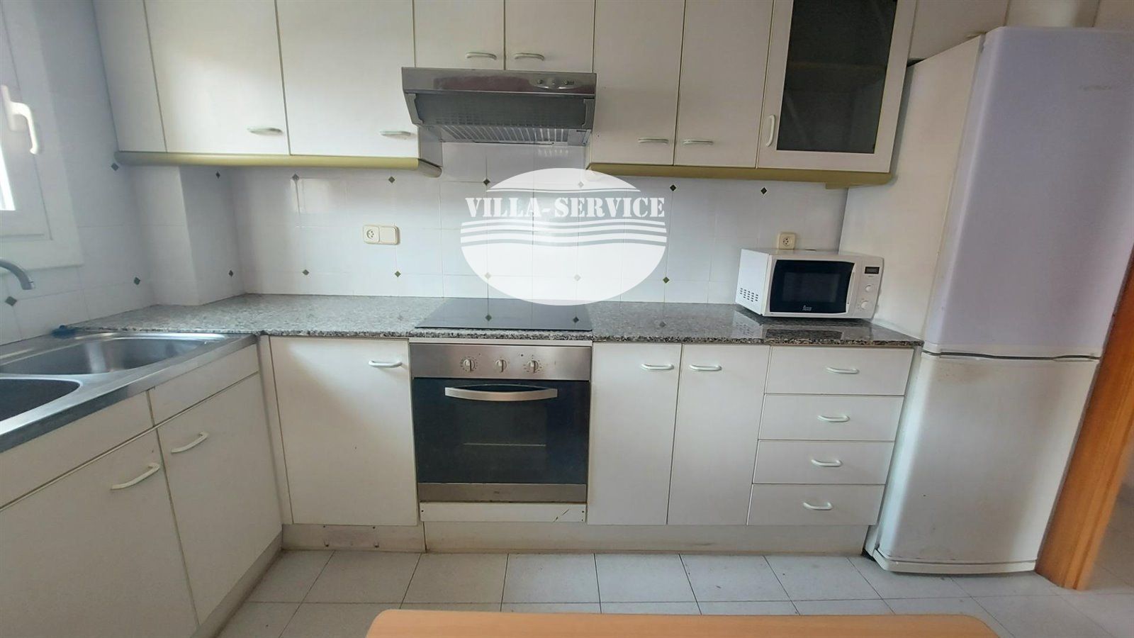 image Estupendo piso de 3 dormitorios en la zona de L´Estany 18