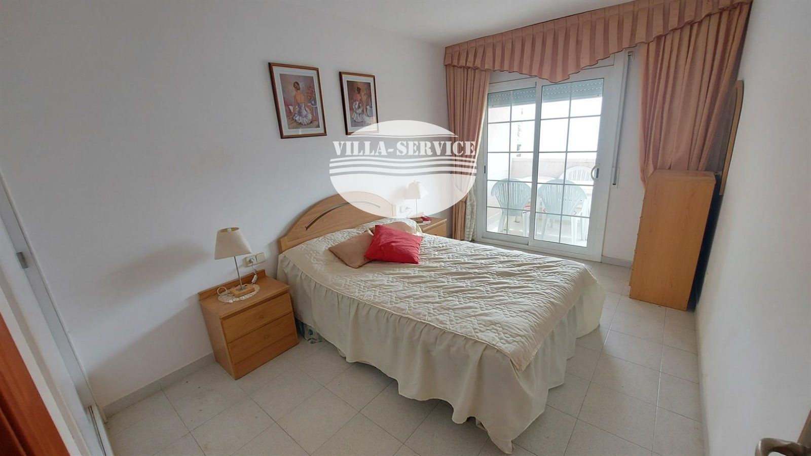 image Estupendo piso de 3 dormitorios en la zona de L´Estany 24