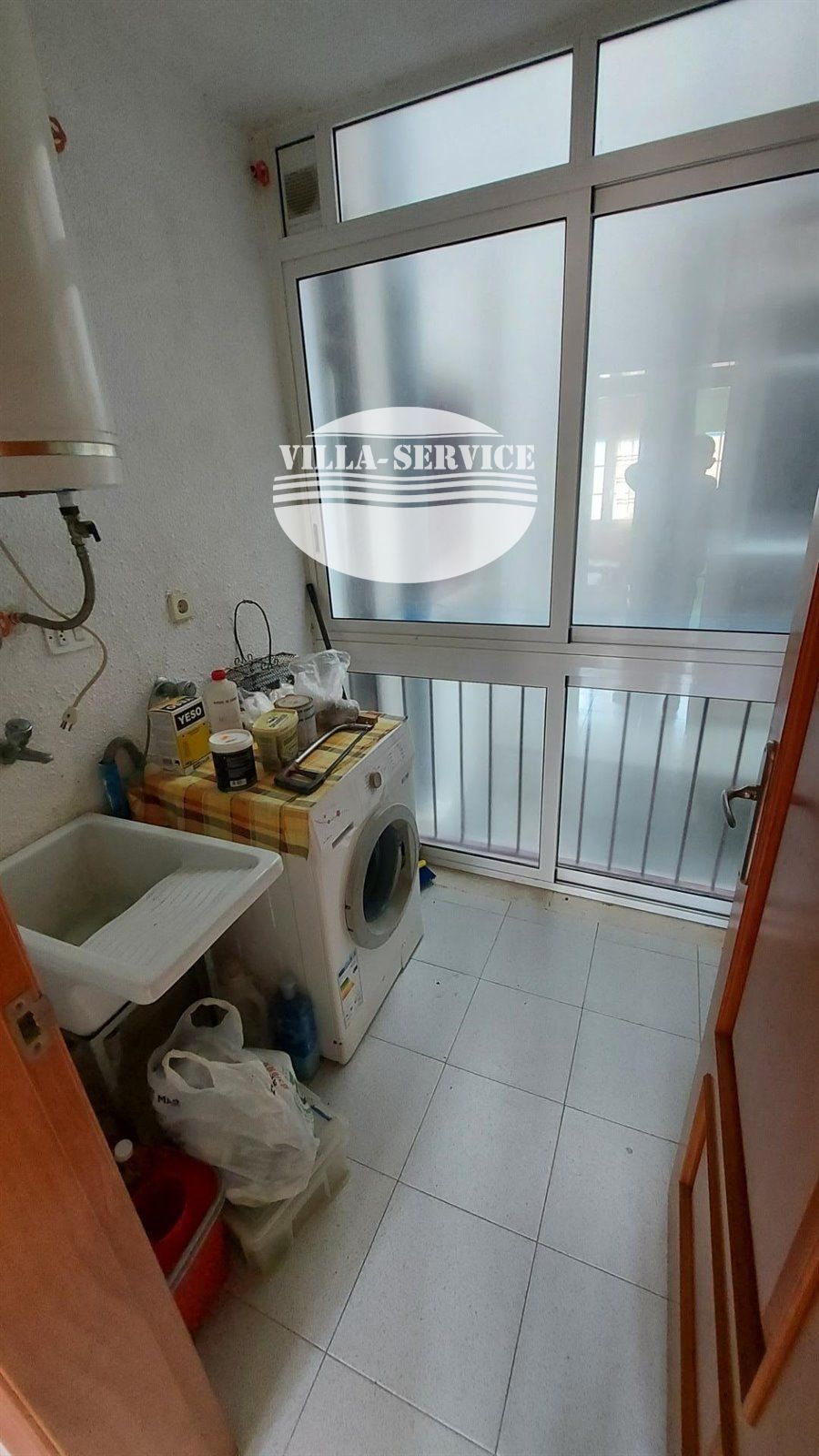 image Estupendo piso de 3 dormitorios en la zona de L´Estany 30