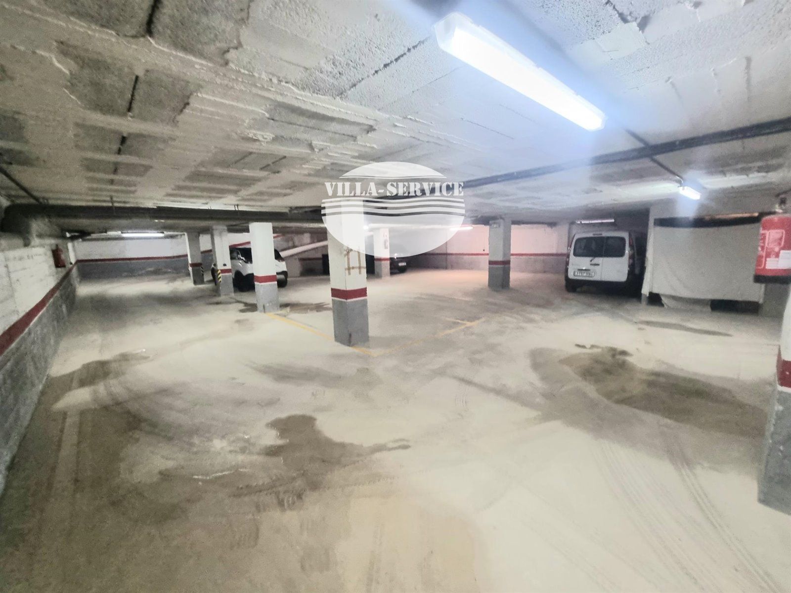 image Centro comercial de Torredembarra Junto Pere Badia 5