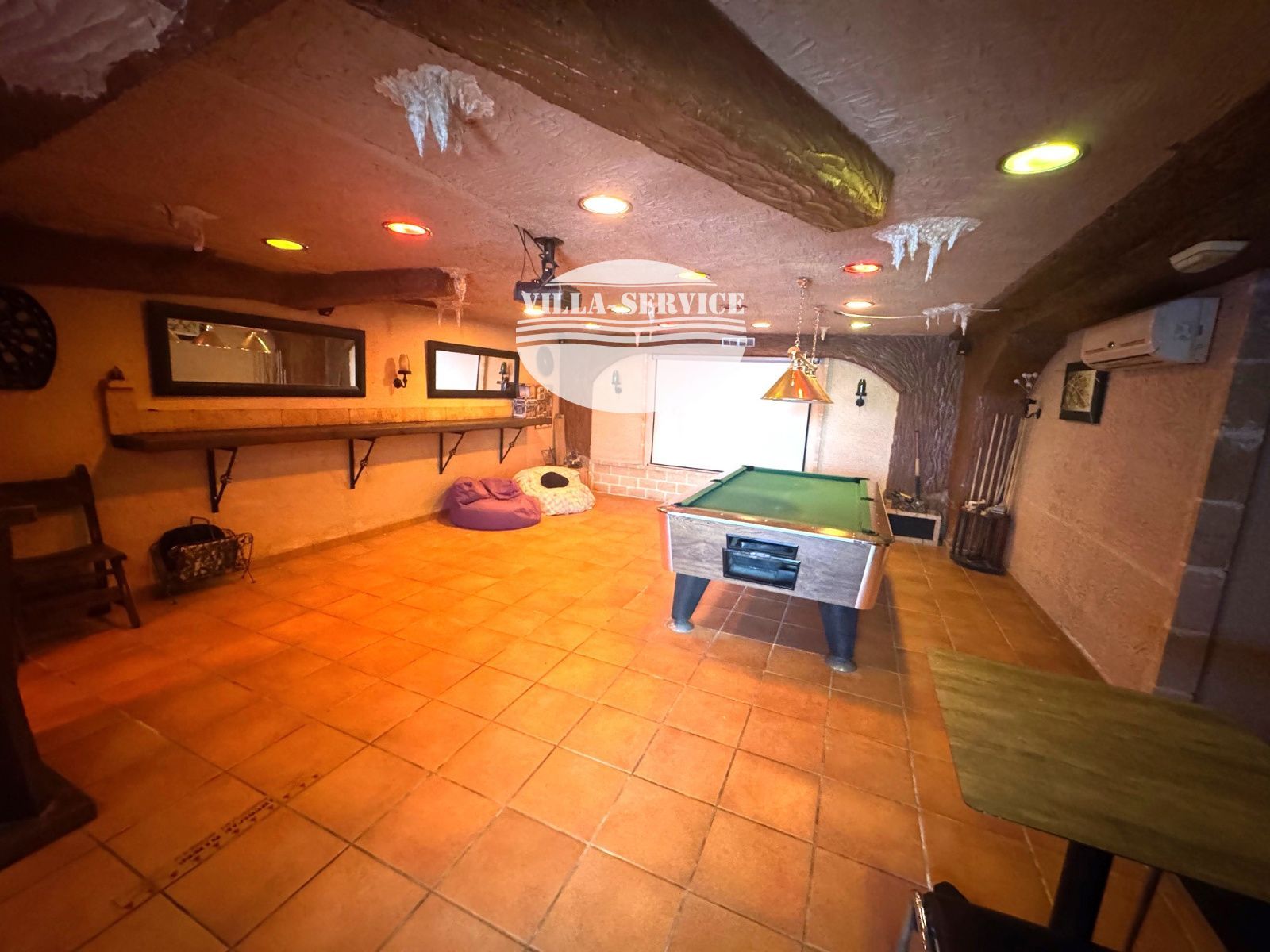 image Chalet independiente con piscina y garaje 36