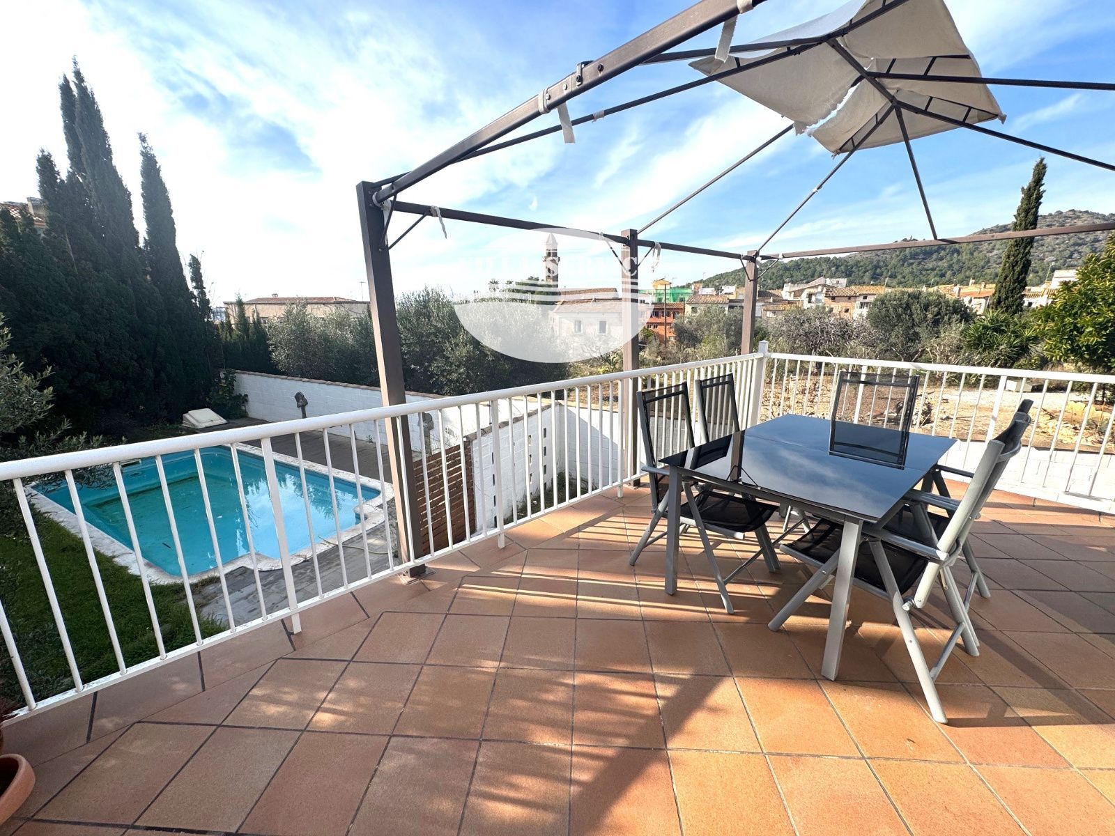 image Chalet independiente con piscina y garaje 15