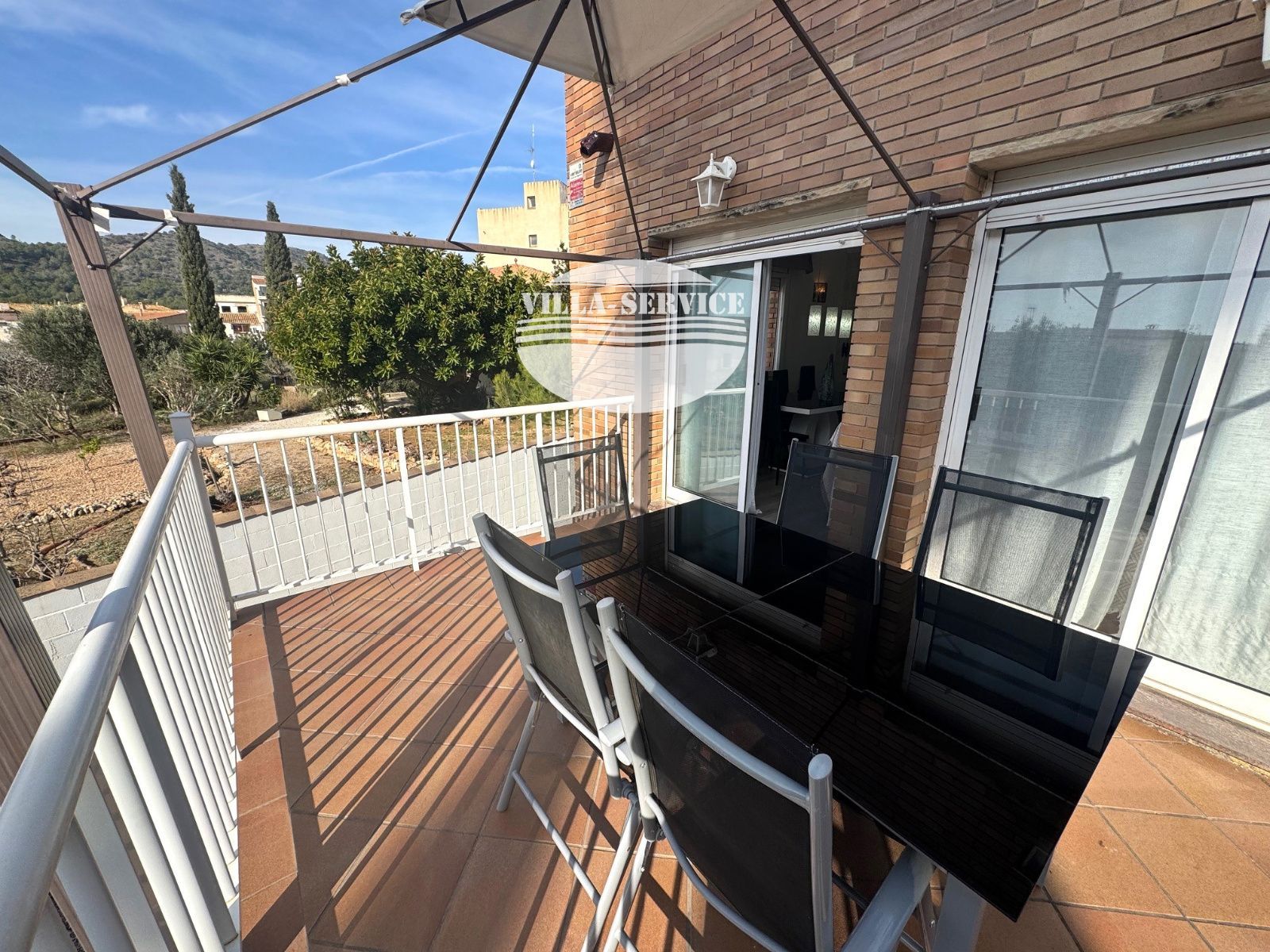 image Chalet independiente con piscina y garaje 17