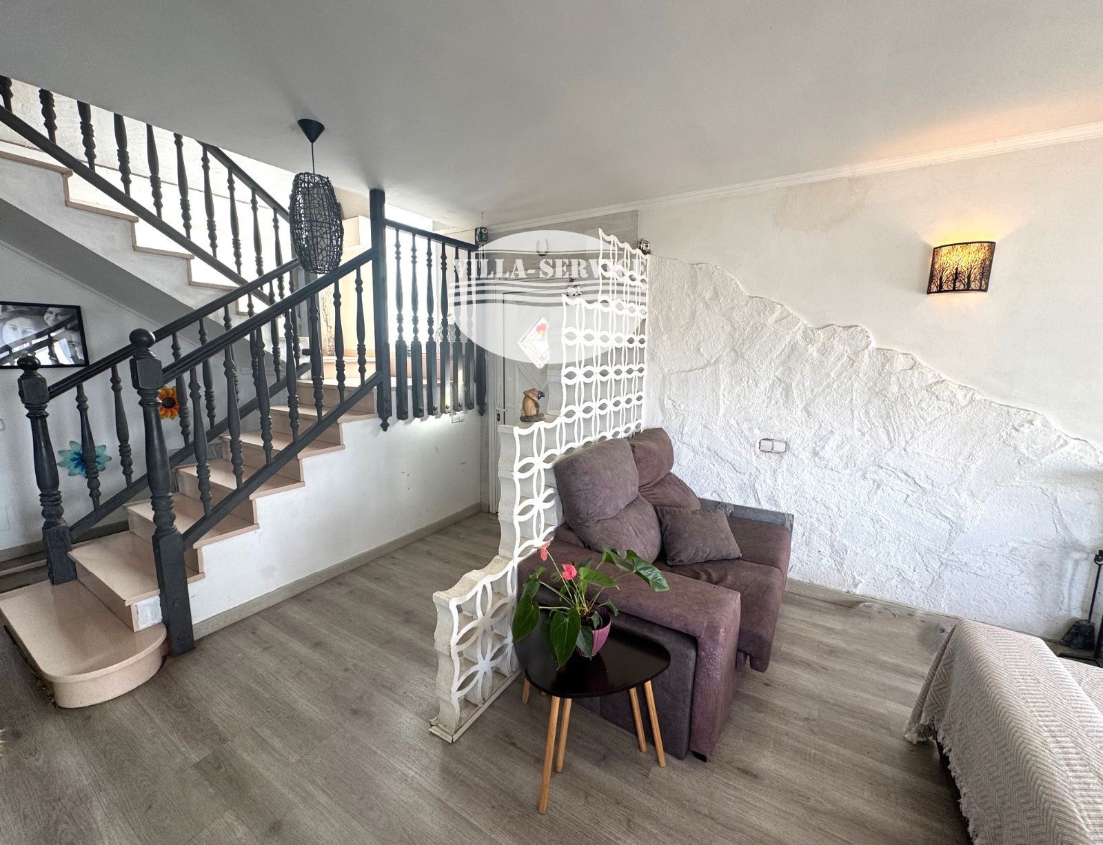 image Chalet independiente con piscina y garaje 8