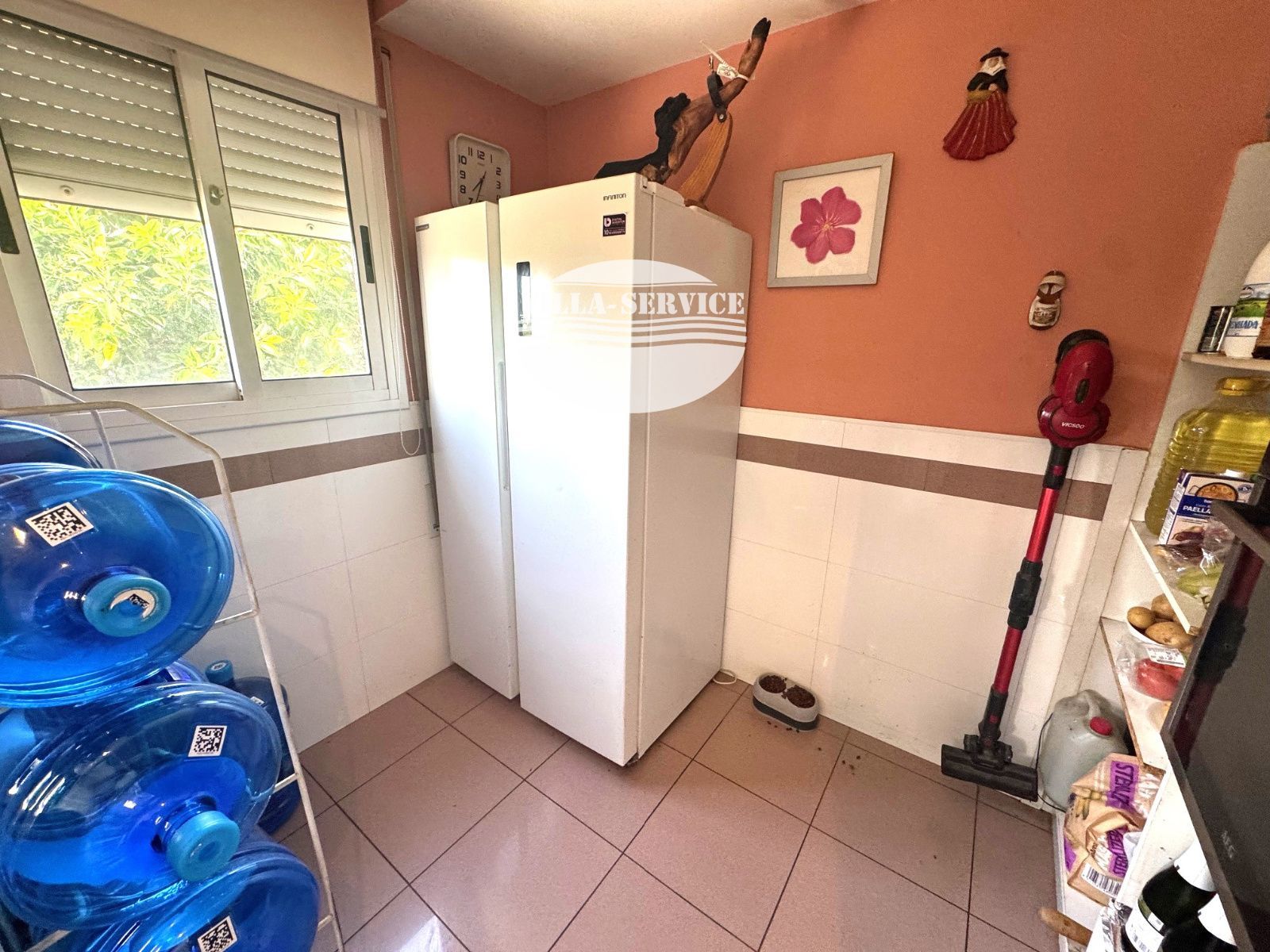 image Chalet independiente con piscina y garaje 11