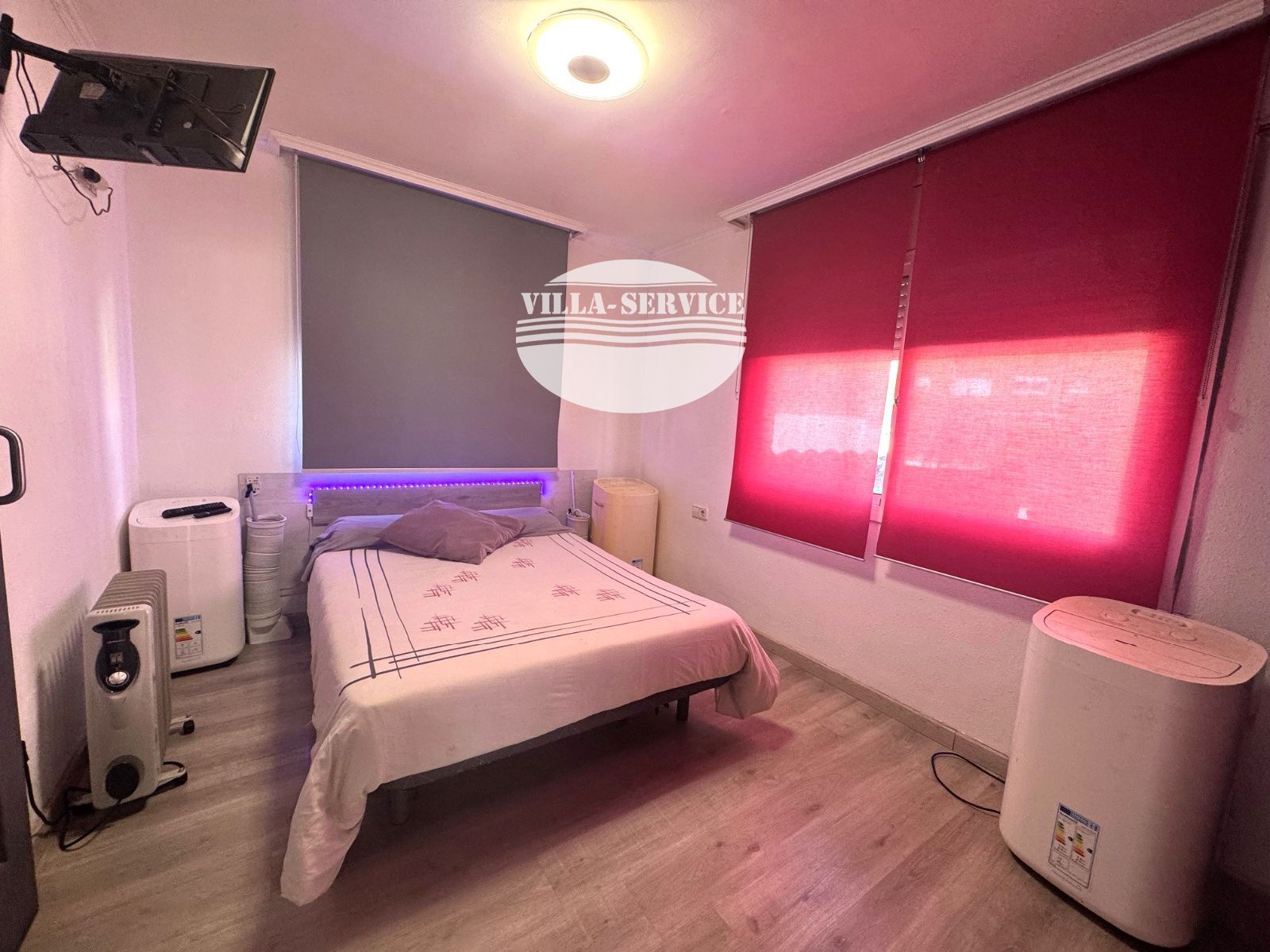 image Chalet independiente con piscina y garaje 21