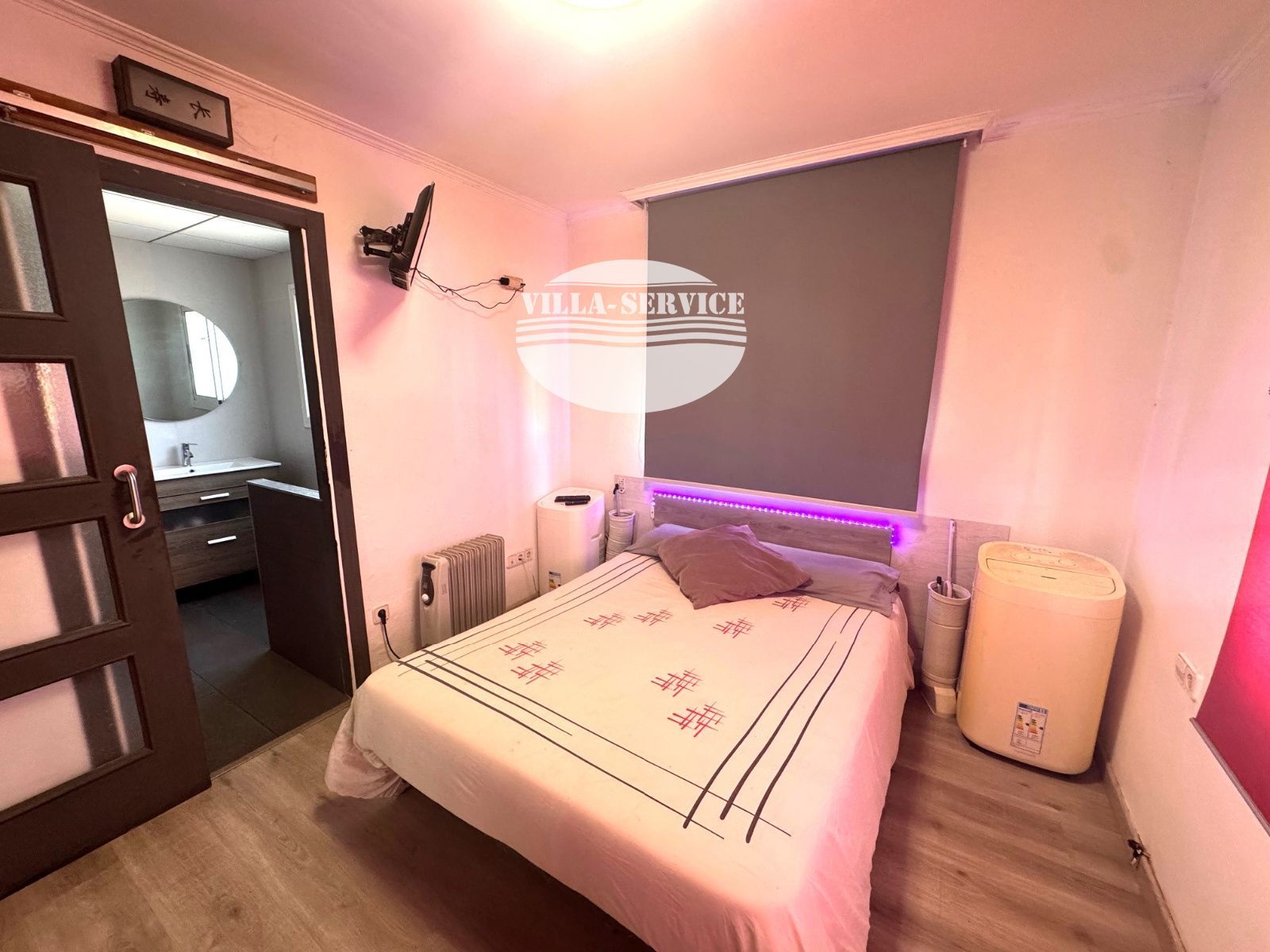 image Chalet independiente con piscina y garaje 22