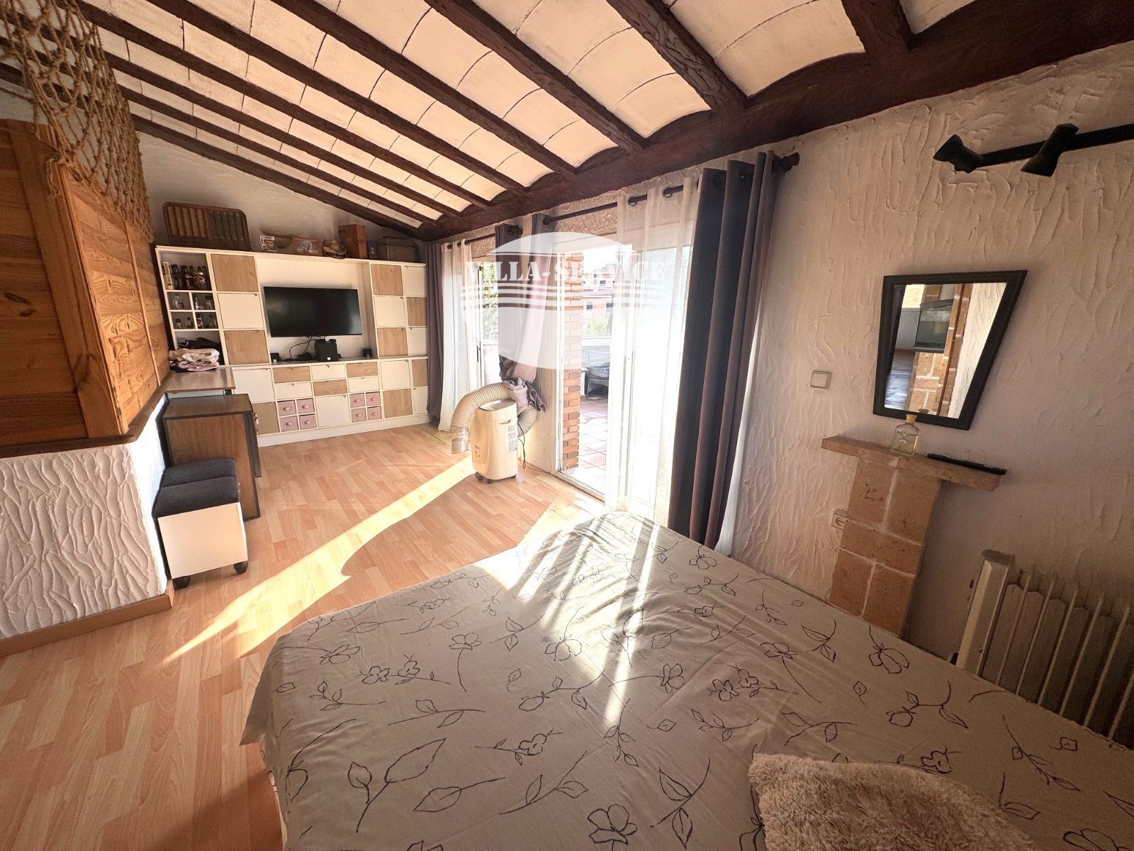 image Chalet independiente con piscina y garaje 25