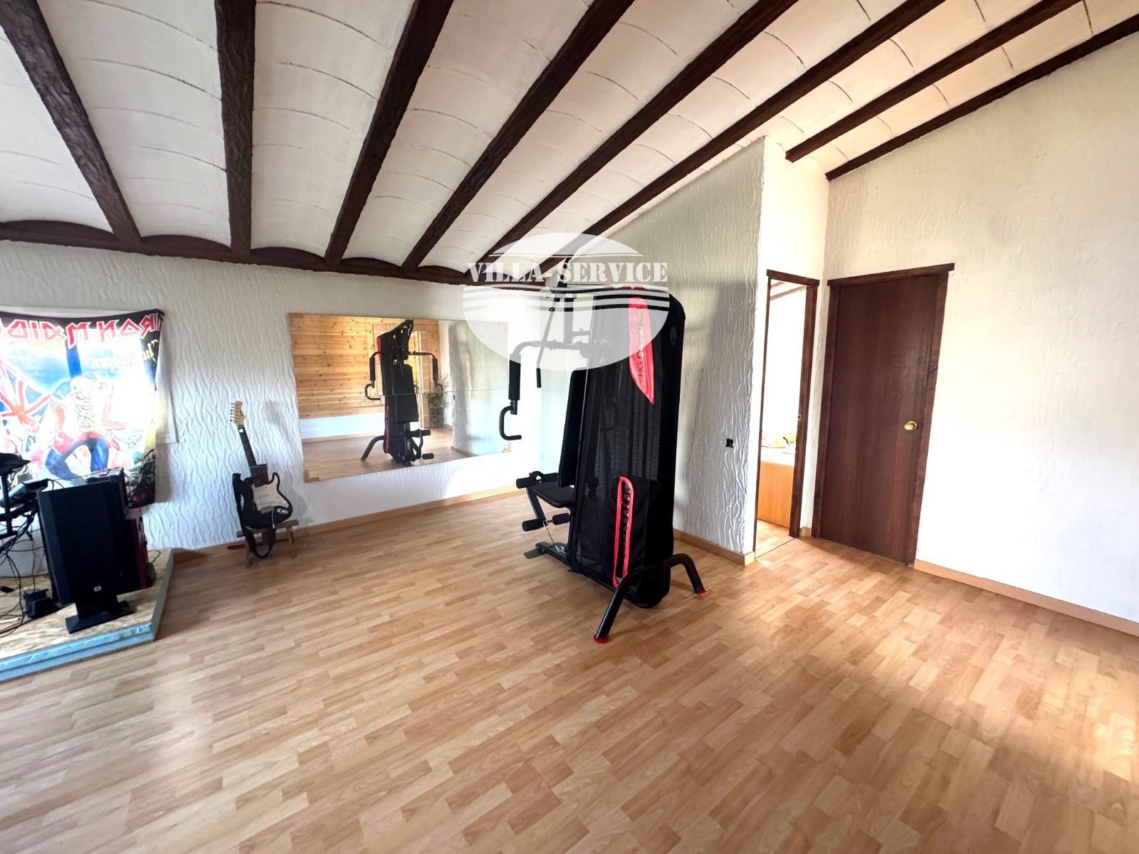 image Chalet independiente con piscina y garaje 33