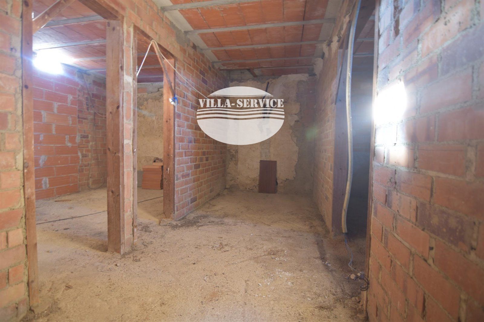 image Oportunidad de inversión: estructura de vivienda unifamiliar en construcción 9