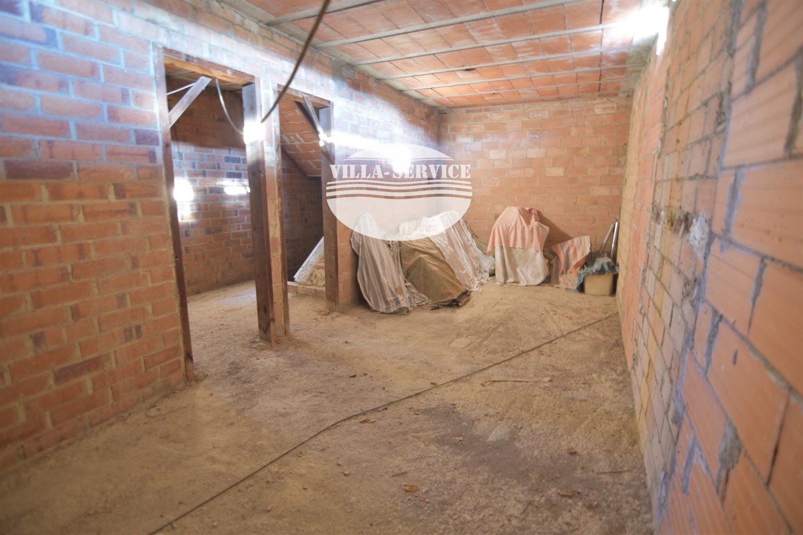 image Oportunidad de inversión: estructura de vivienda unifamiliar en construcción 15