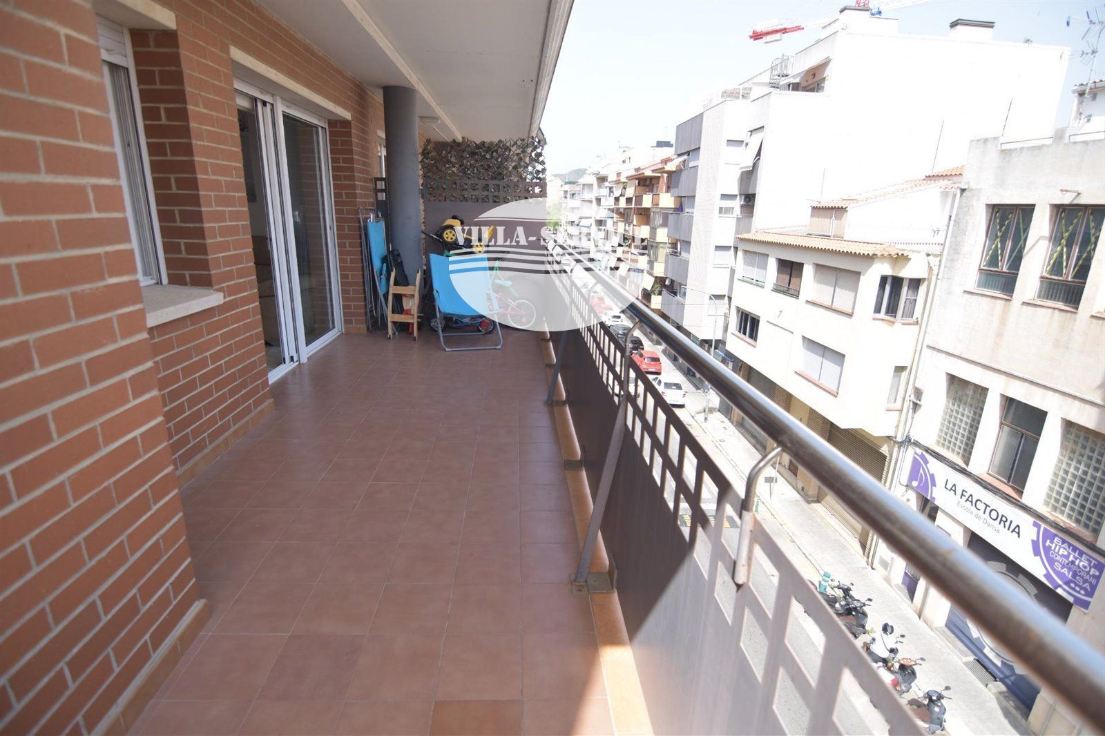 image Moderno Piso Seminuevo en El Vendrell con Piscina y Amplia Terraza 7