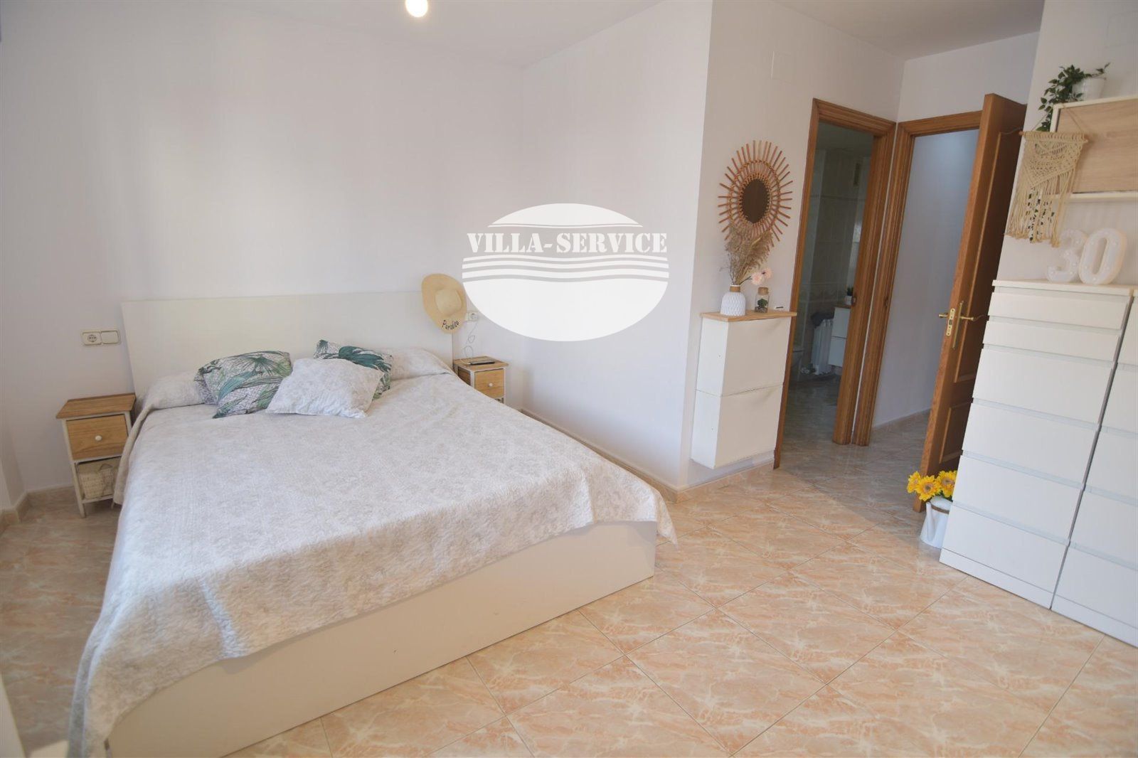 image Moderno Piso Seminuevo en El Vendrell con Piscina y Amplia Terraza 12