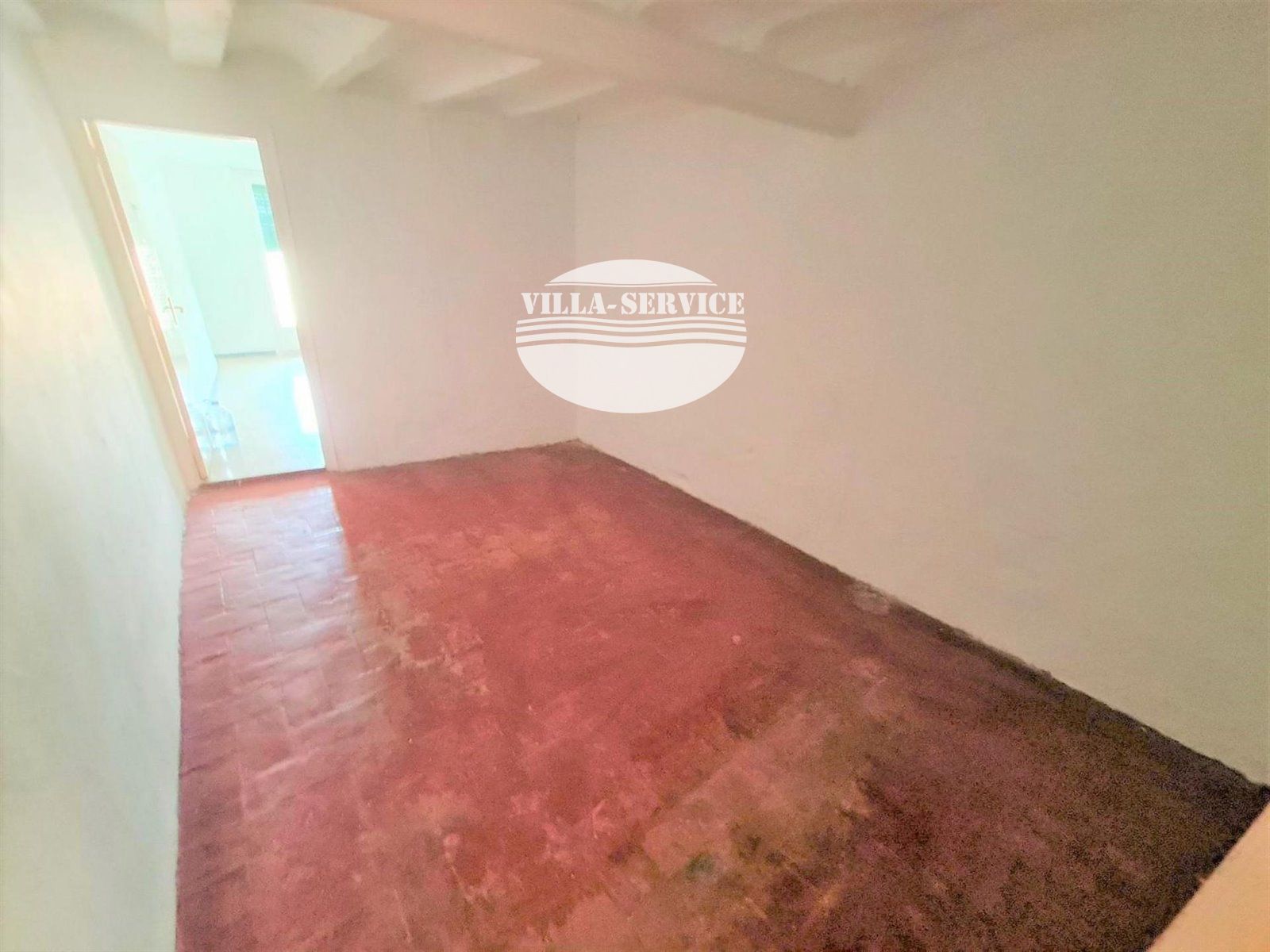 image Casa de Pueblo Reformada con Estilo en el Corazón del Pueblo 3