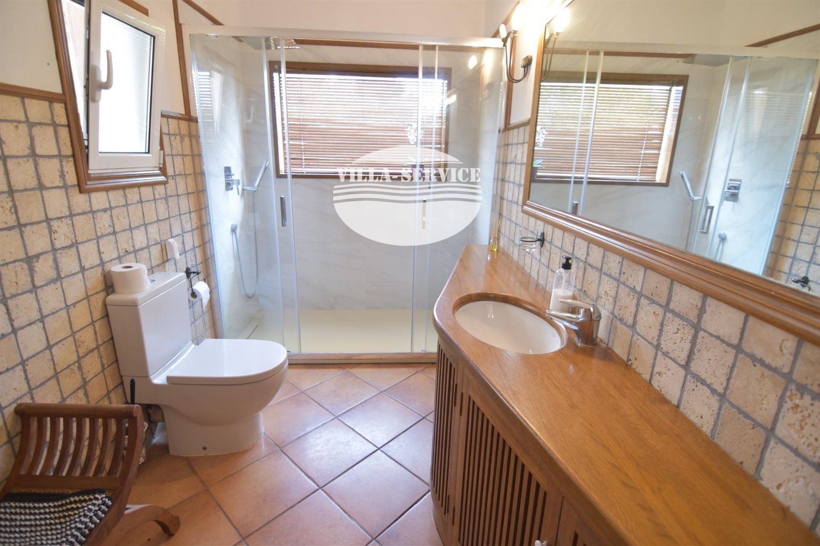 image Encantadora Casa en Mas Mateu con Piscina y Licencia Turística 11