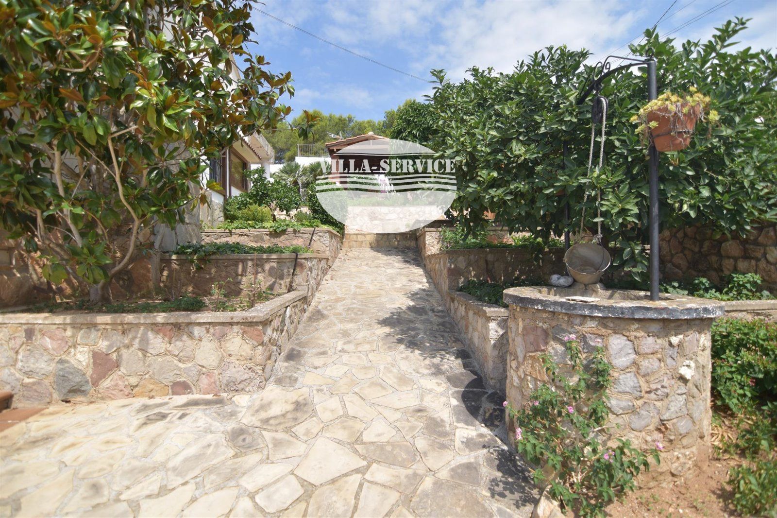 image Encantadora Casa en Mas Mateu con Piscina y Licencia Turística 18