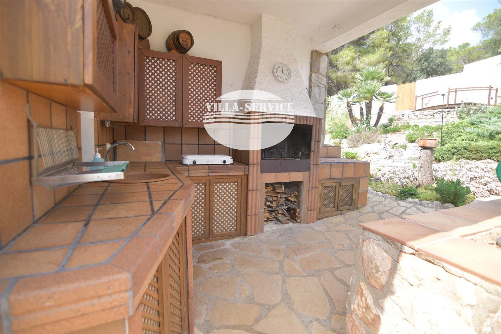 image Encantadora Casa en Mas Mateu con Piscina y Licencia Turística 20