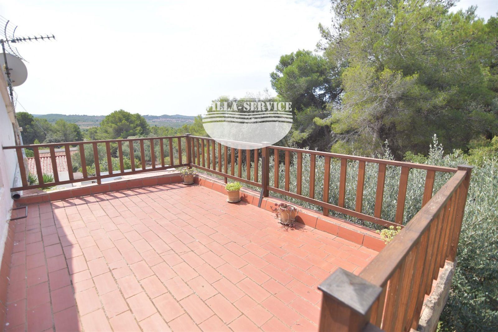 image Encantadora Casa en Mas Mateu con Piscina y Licencia Turística 24