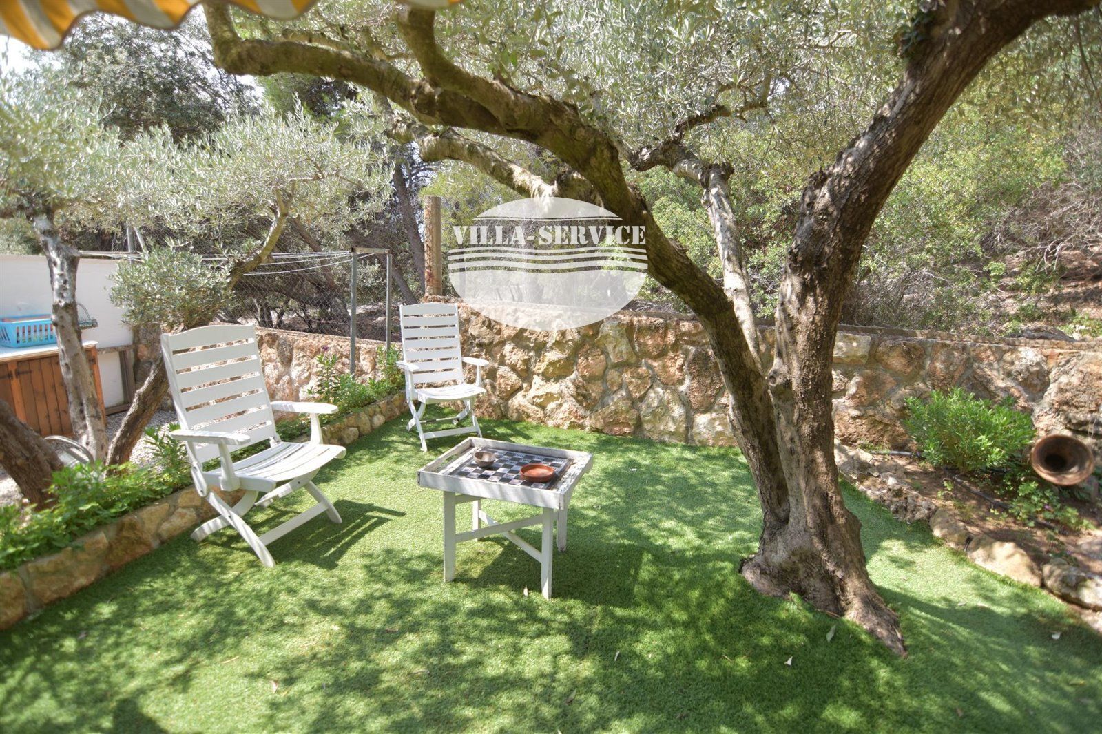 image Encantadora Casa en Mas Mateu con Piscina y Licencia Turística 27