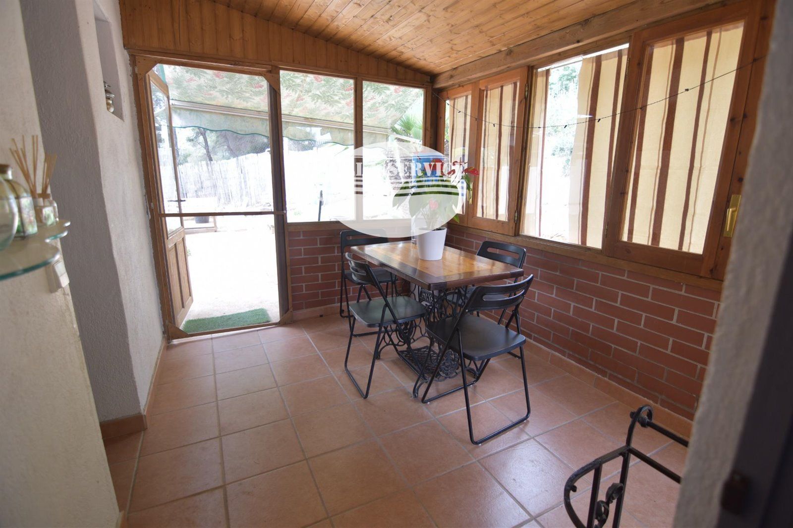 image Encantadora Casa en Mas Mateu con Piscina y Licencia Turística 40