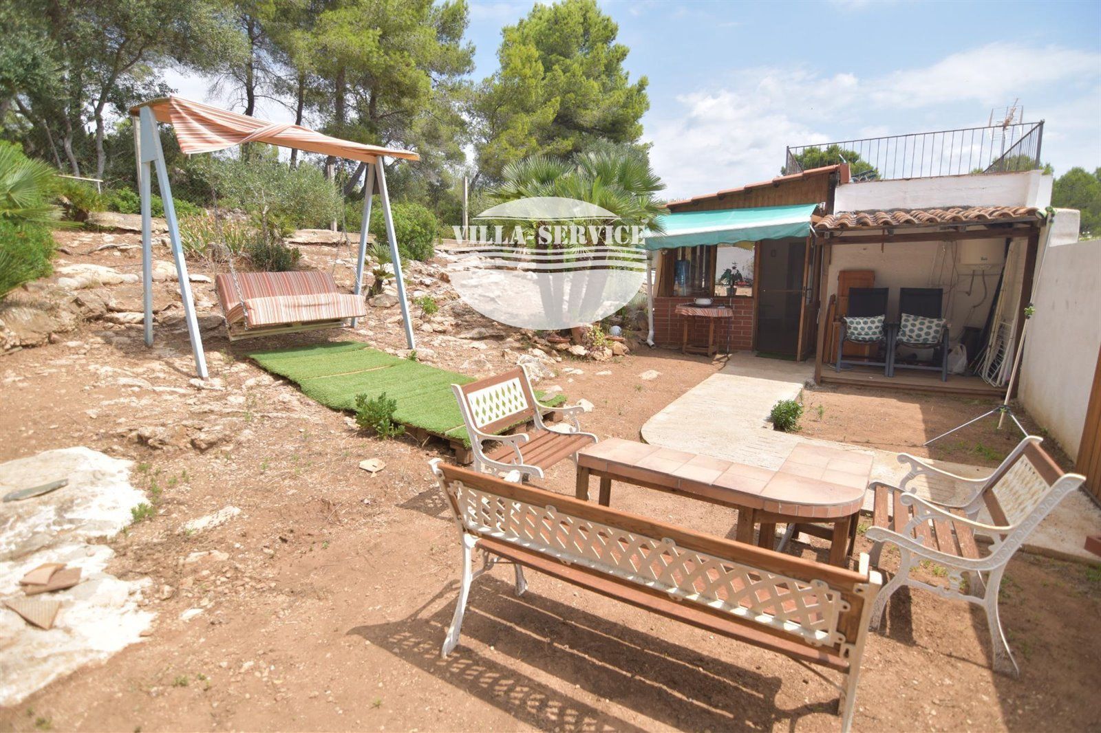 image Encantadora Casa en Mas Mateu con Piscina y Licencia Turística 43