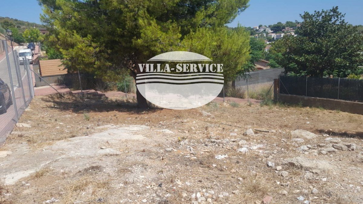 image Terreno urbano en venta en Roda de Barà 2