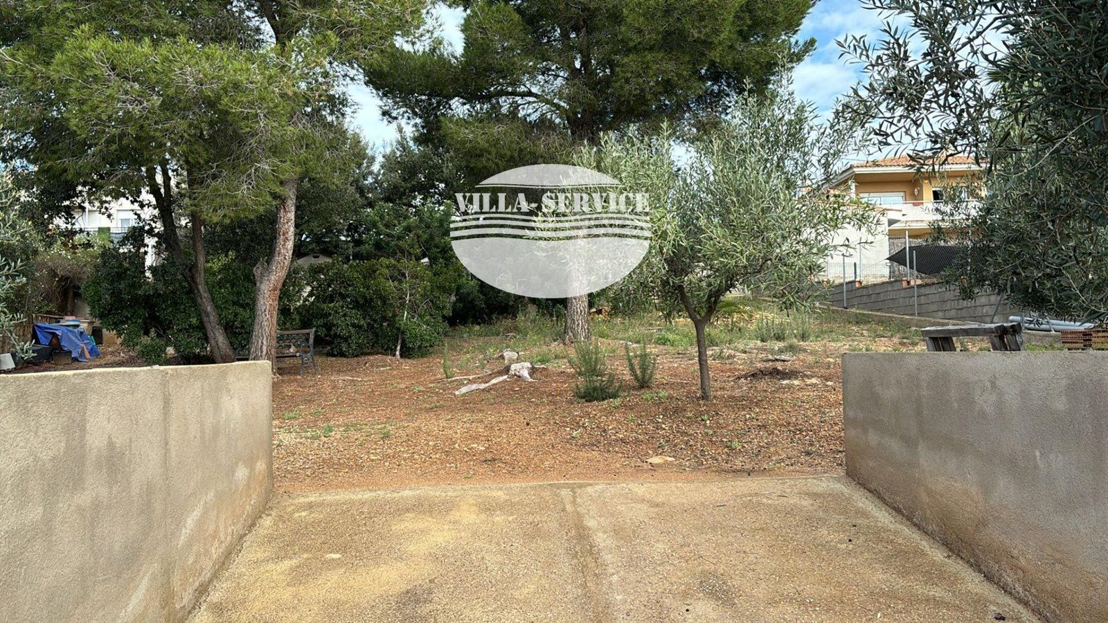 image ¡Tu Oportunidad de Inversión en Segur de Calafell (Valldemar)! Terreno de 718 m² 1