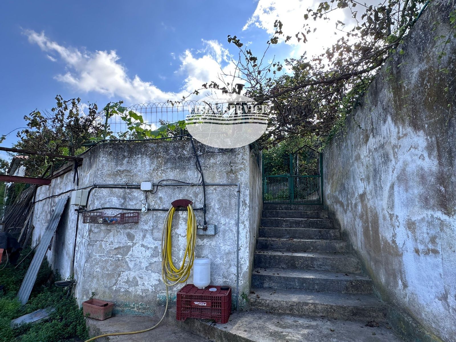 image Piso en Castellet y La Gornal con gran parcela 18