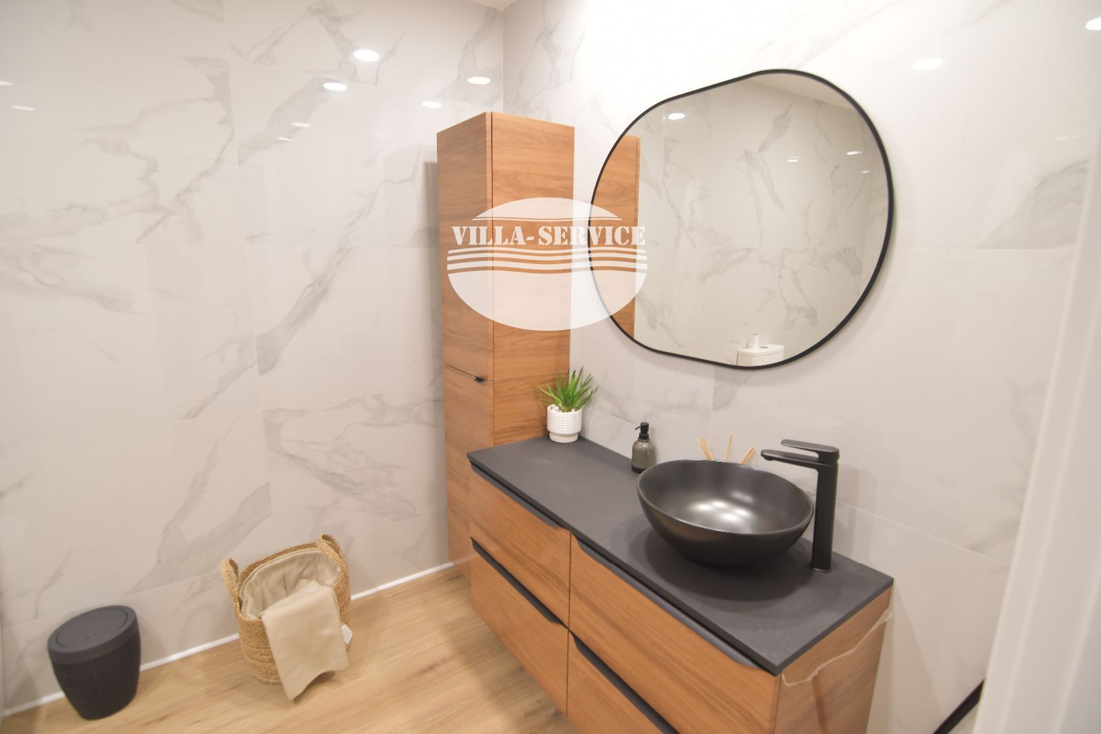 image Casa totalmente reformada en venta 32