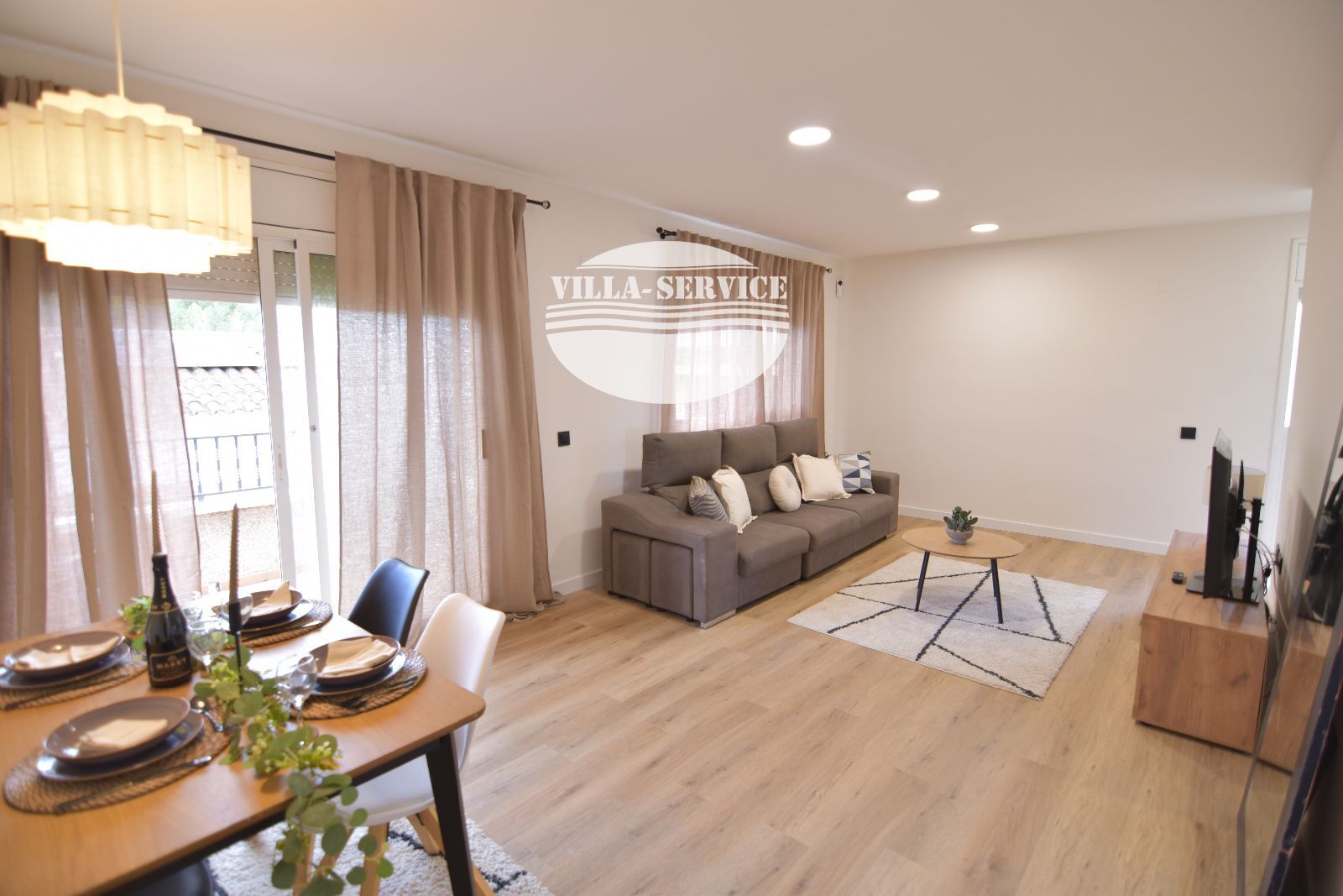 image Casa totalmente reformada en venta 11