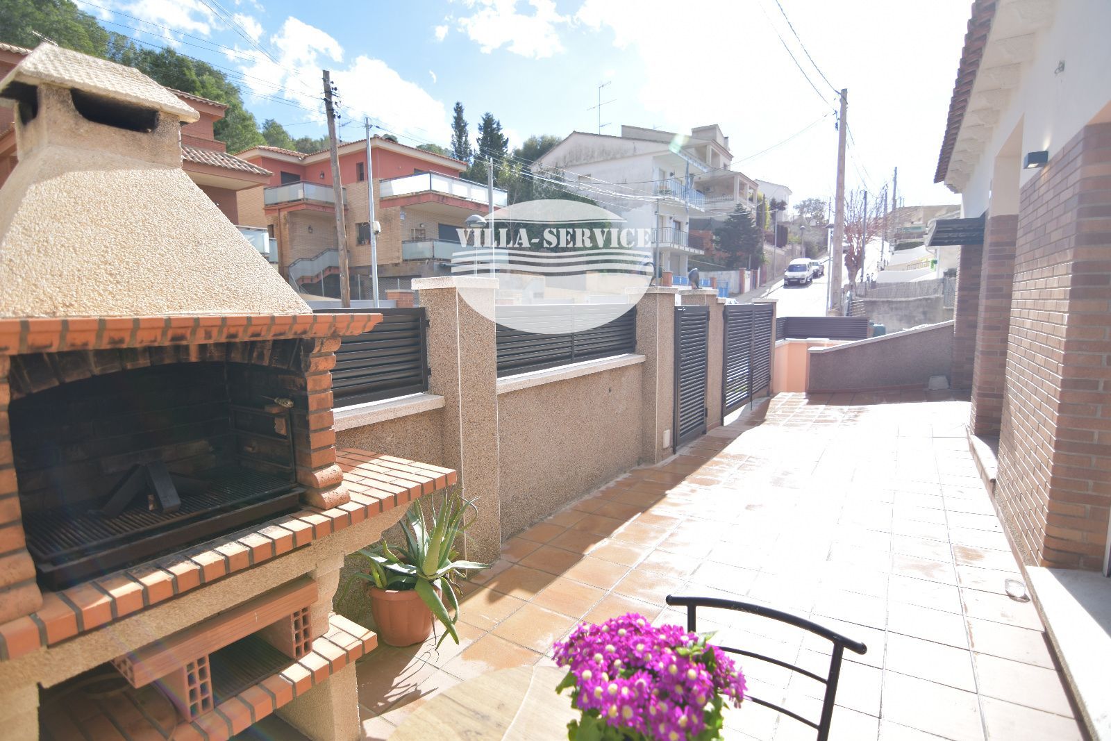 image Casa totalmente reformada en venta 8