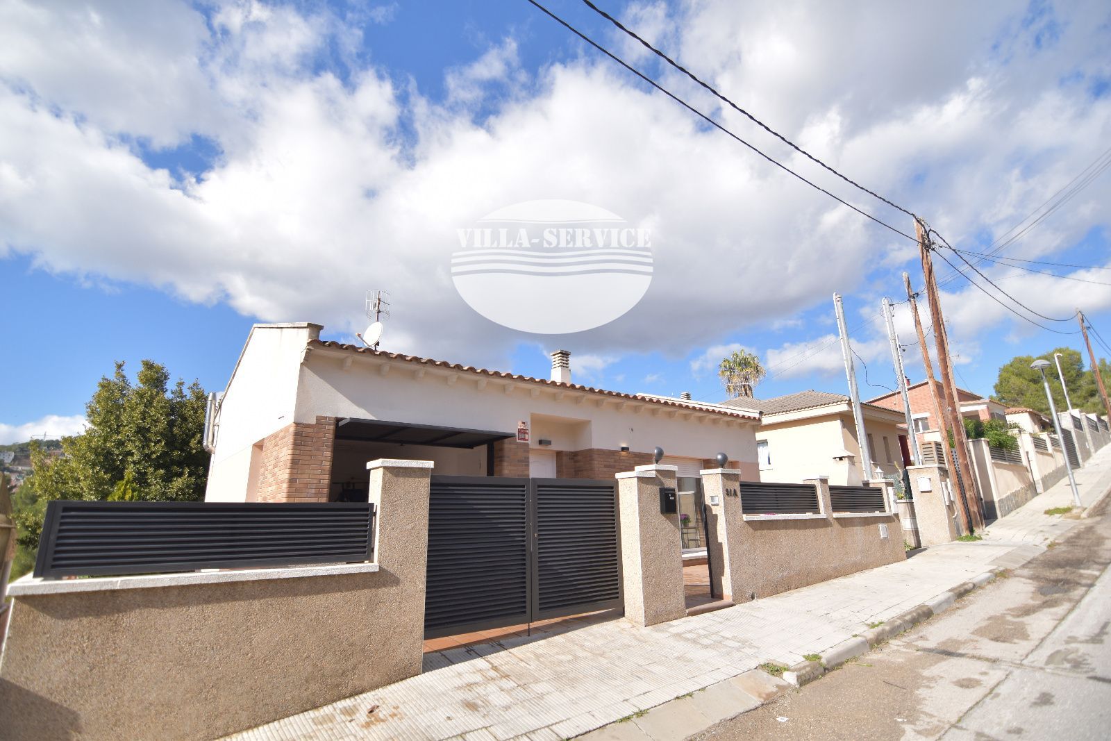 image Casa totalmente reformada en venta 1