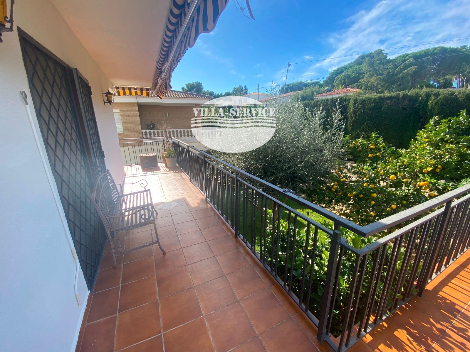 image VENTA DE CHALET INDEPENDIENTE DE 5 HABITACIONES EN CUNIT!!! 3