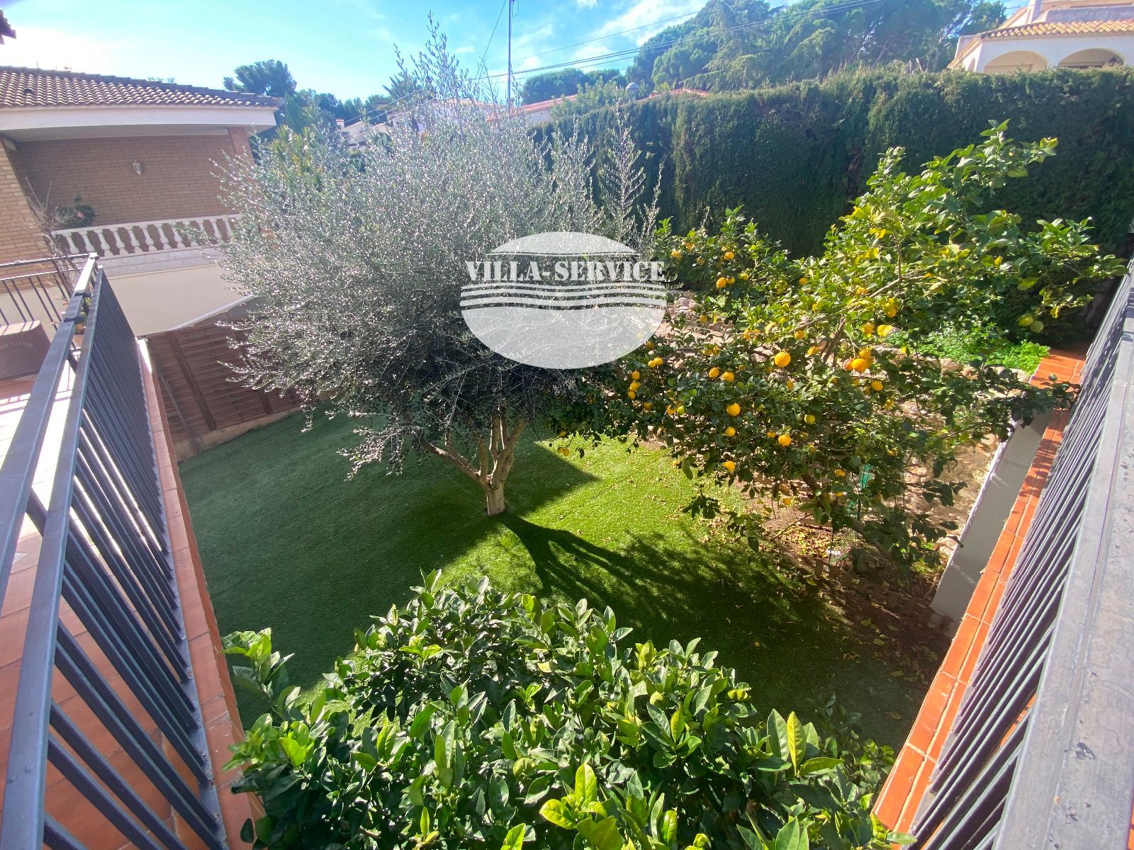 image VENTA DE CHALET INDEPENDIENTE DE 5 HABITACIONES EN CUNIT!!! 4