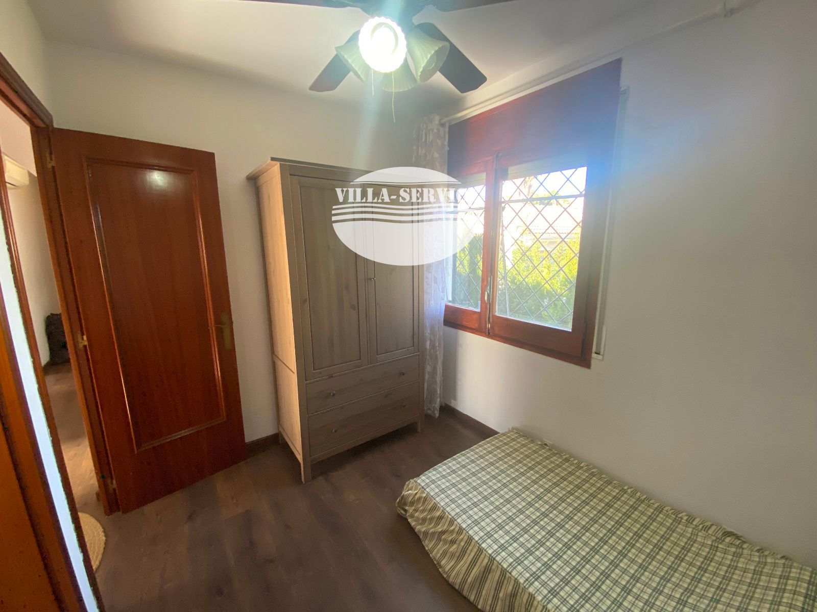 image VENTA DE CHALET INDEPENDIENTE DE 5 HABITACIONES EN CUNIT!!! 23