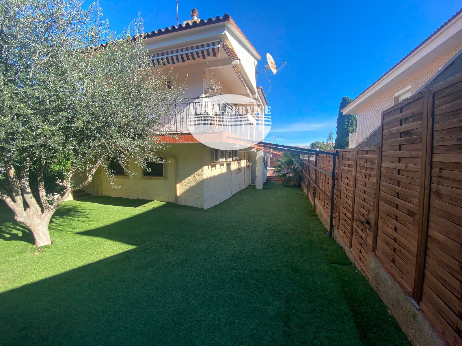 image VENTA DE CHALET INDEPENDIENTE DE 5 HABITACIONES EN CUNIT!!! 58