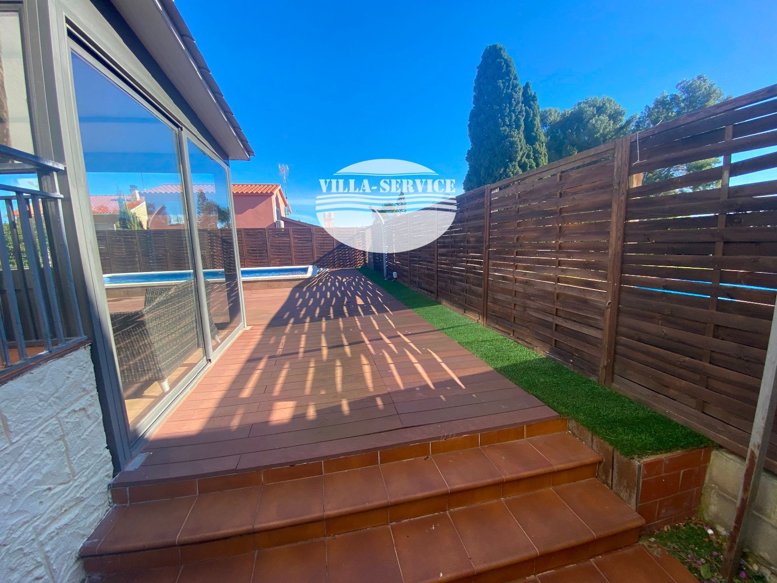 image VENTA DE CHALET INDEPENDIENTE DE 5 HABITACIONES EN CUNIT!!! 61