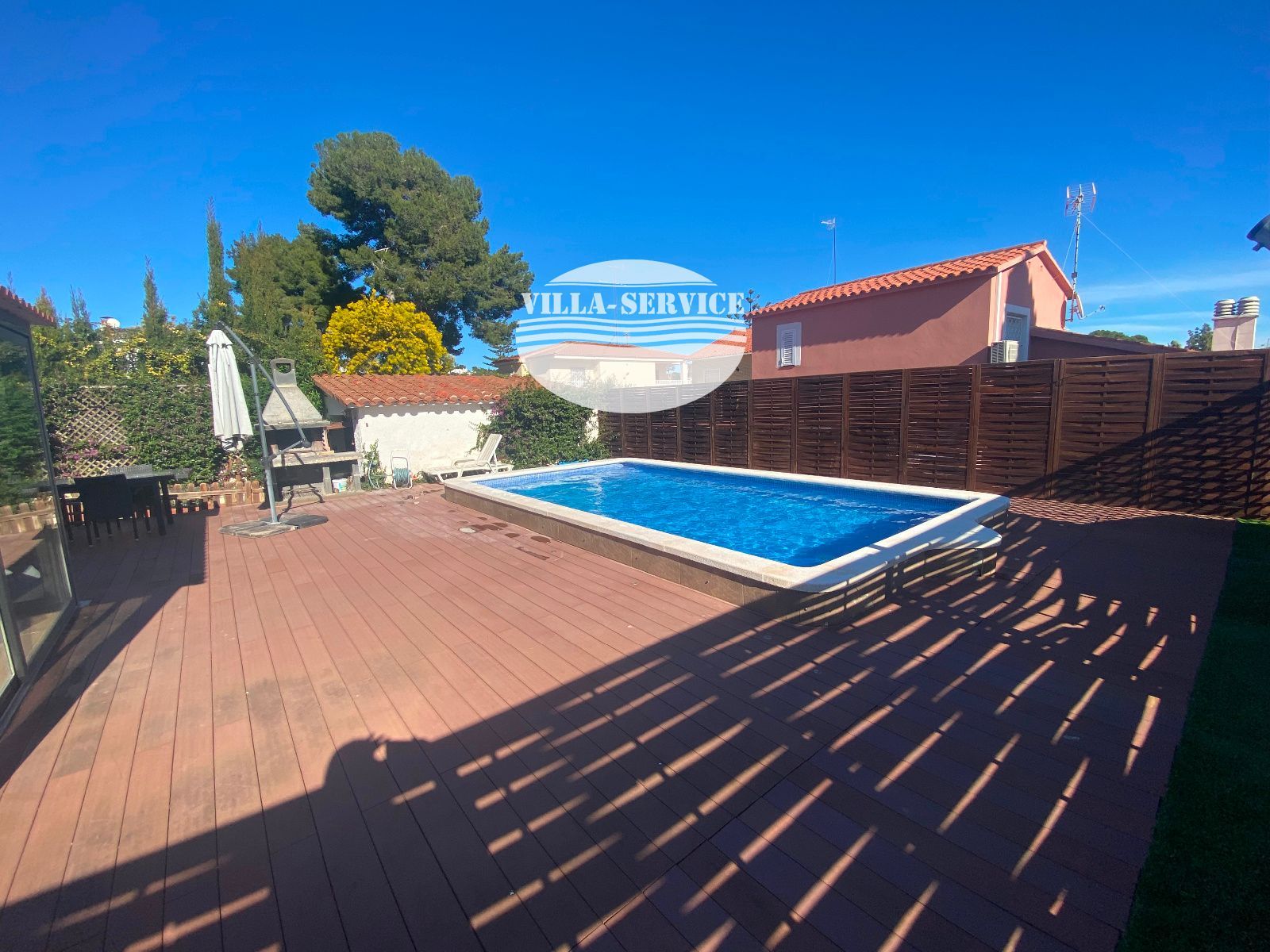 image VENTA DE CHALET INDEPENDIENTE DE 5 HABITACIONES EN CUNIT!!! 64