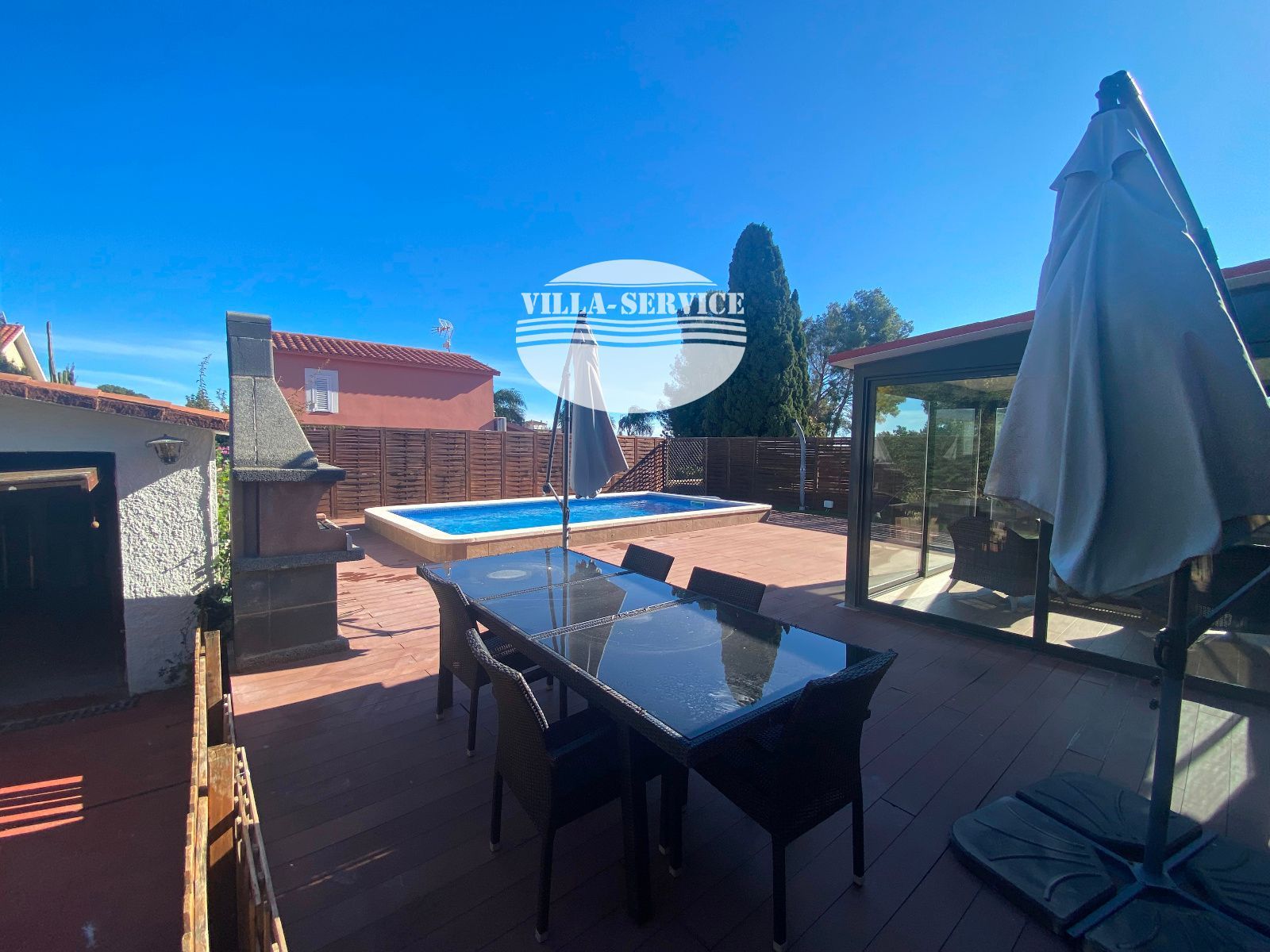 image VENTA DE CHALET INDEPENDIENTE DE 5 HABITACIONES EN CUNIT!!! 75