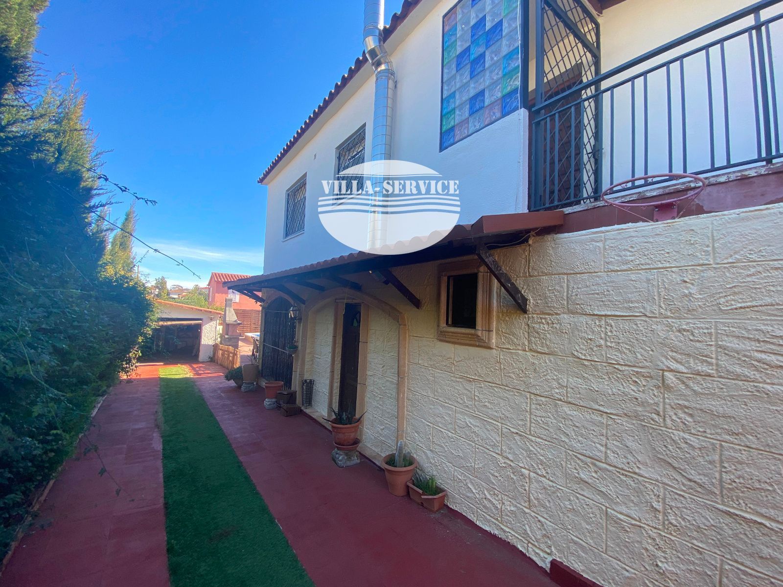 image VENTA DE CHALET INDEPENDIENTE DE 5 HABITACIONES EN CUNIT!!! 52