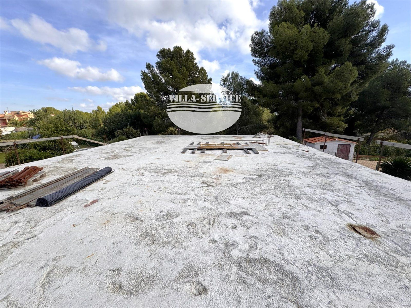 image CASA INDEPENDIENTE EN CONSTRUCCION URB. NOU VENDRELL 9