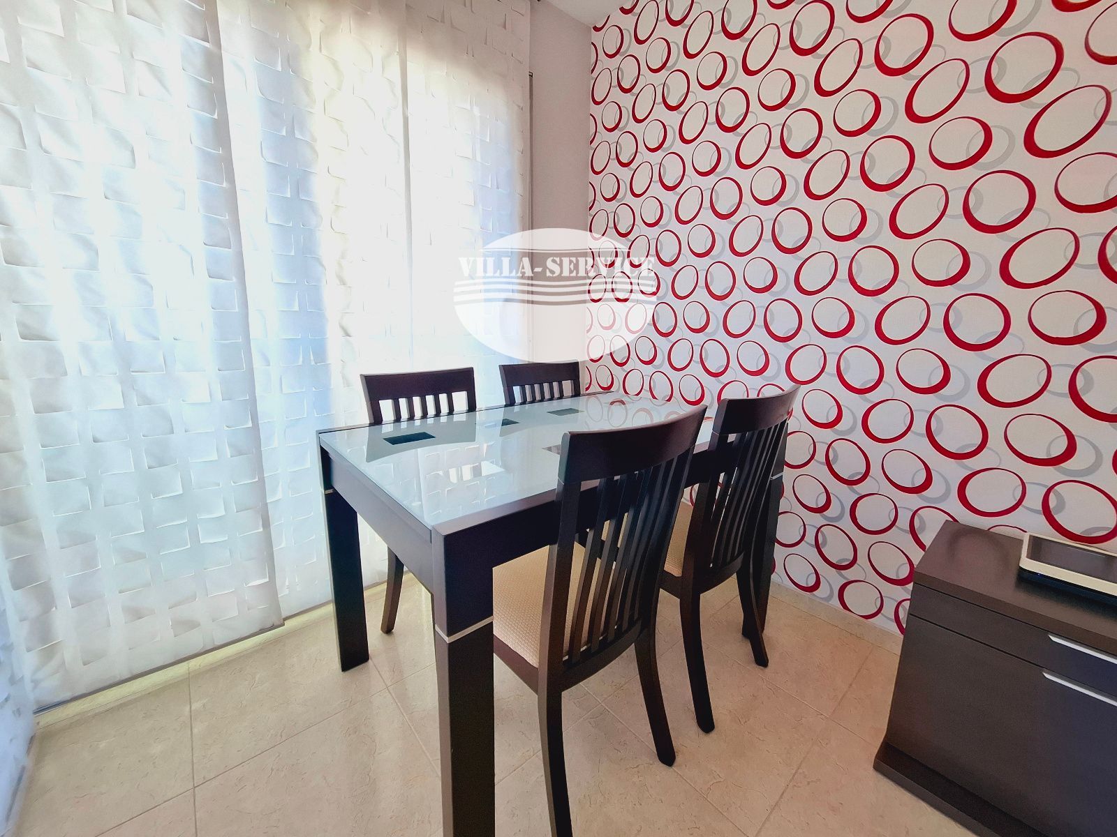 image COMPLETO PISO DE 2 HABITACIONES JUNTO A ESTACIÓN DE TREN Y TODOS LOS SERVICIOS ¡PARA ENTRAR A VIVIR! 9