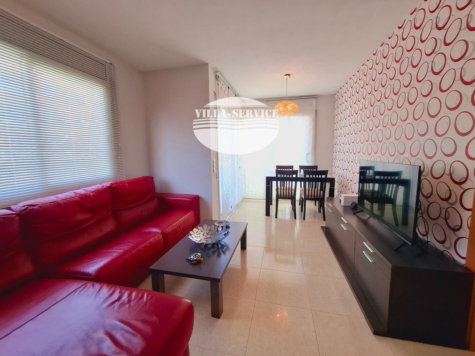 image COMPLETO PISO DE 2 HABITACIONES JUNTO A ESTACIÓN DE TREN Y TODOS LOS SERVICIOS ¡PARA ENTRAR A VIVIR! 11