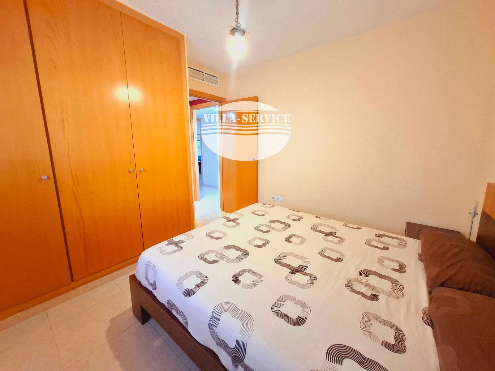 image COMPLETO PISO DE 2 HABITACIONES JUNTO A ESTACIÓN DE TREN Y TODOS LOS SERVICIOS ¡PARA ENTRAR A VIVIR! 16