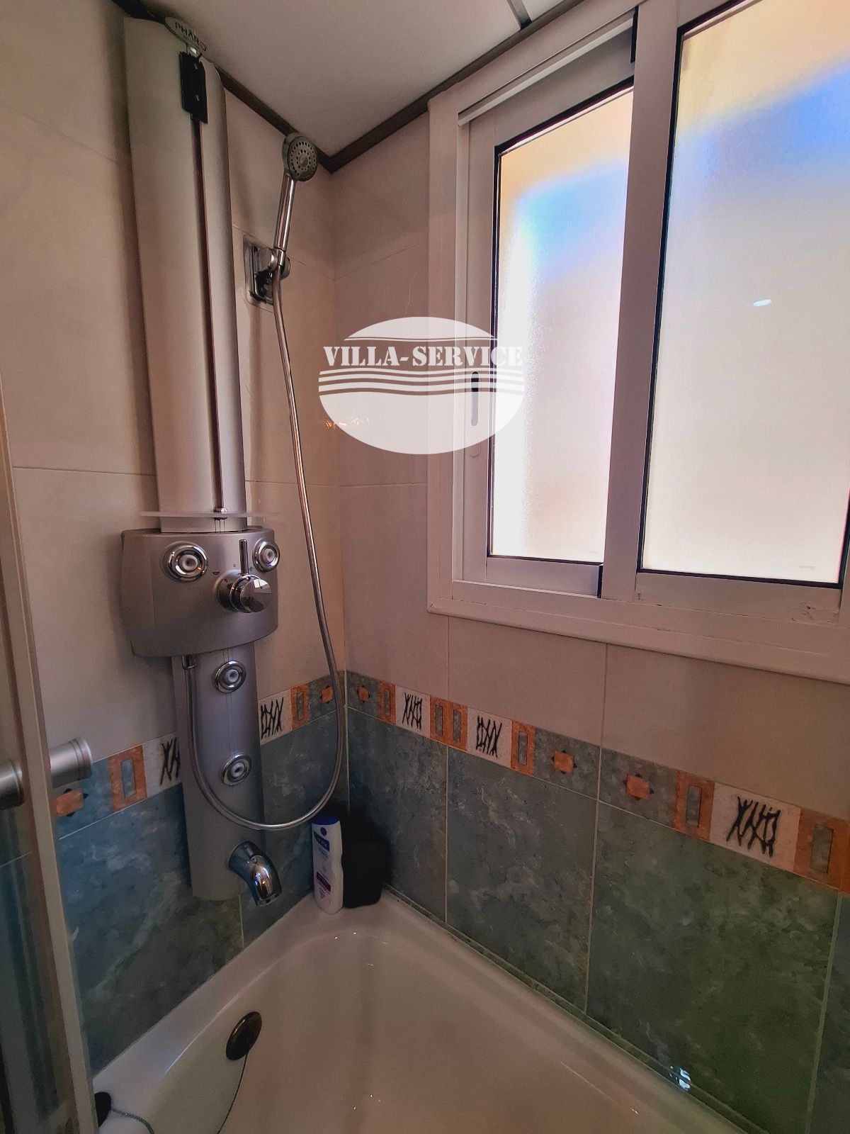 image COMPLETO PISO DE 2 HABITACIONES JUNTO A ESTACIÓN DE TREN Y TODOS LOS SERVICIOS ¡PARA ENTRAR A VIVIR! 18