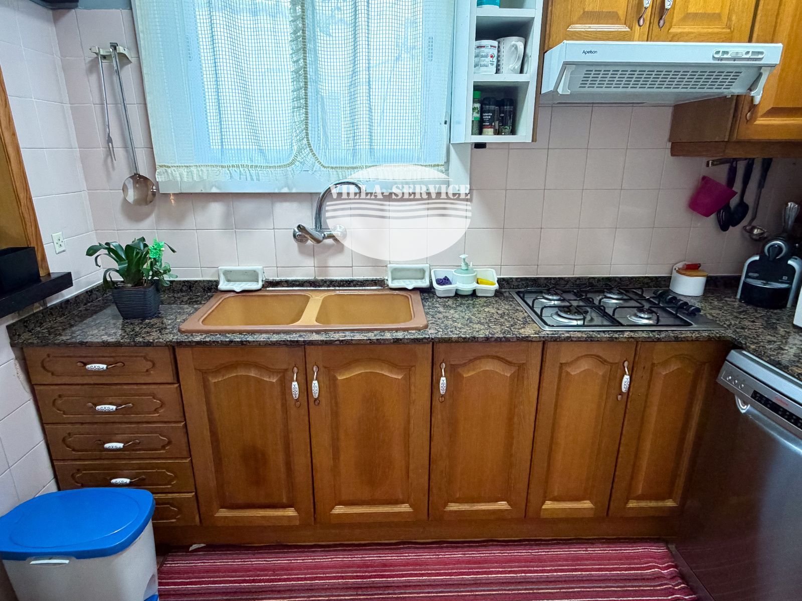 image Vivienda en adosado esquinero exclusivo con jardín de 120m² y chimenea junto al mar 🌊⚓ 24