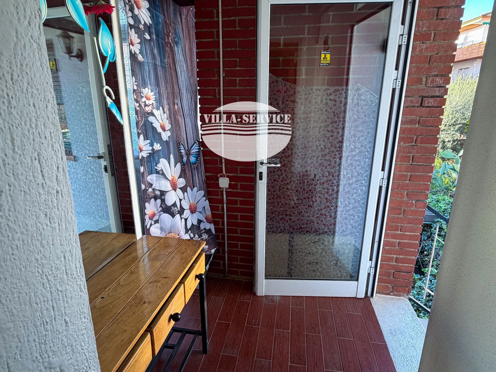 image Vivienda en adosado esquinero exclusivo con jardín de 120m² y chimenea junto al mar 🌊⚓ 18