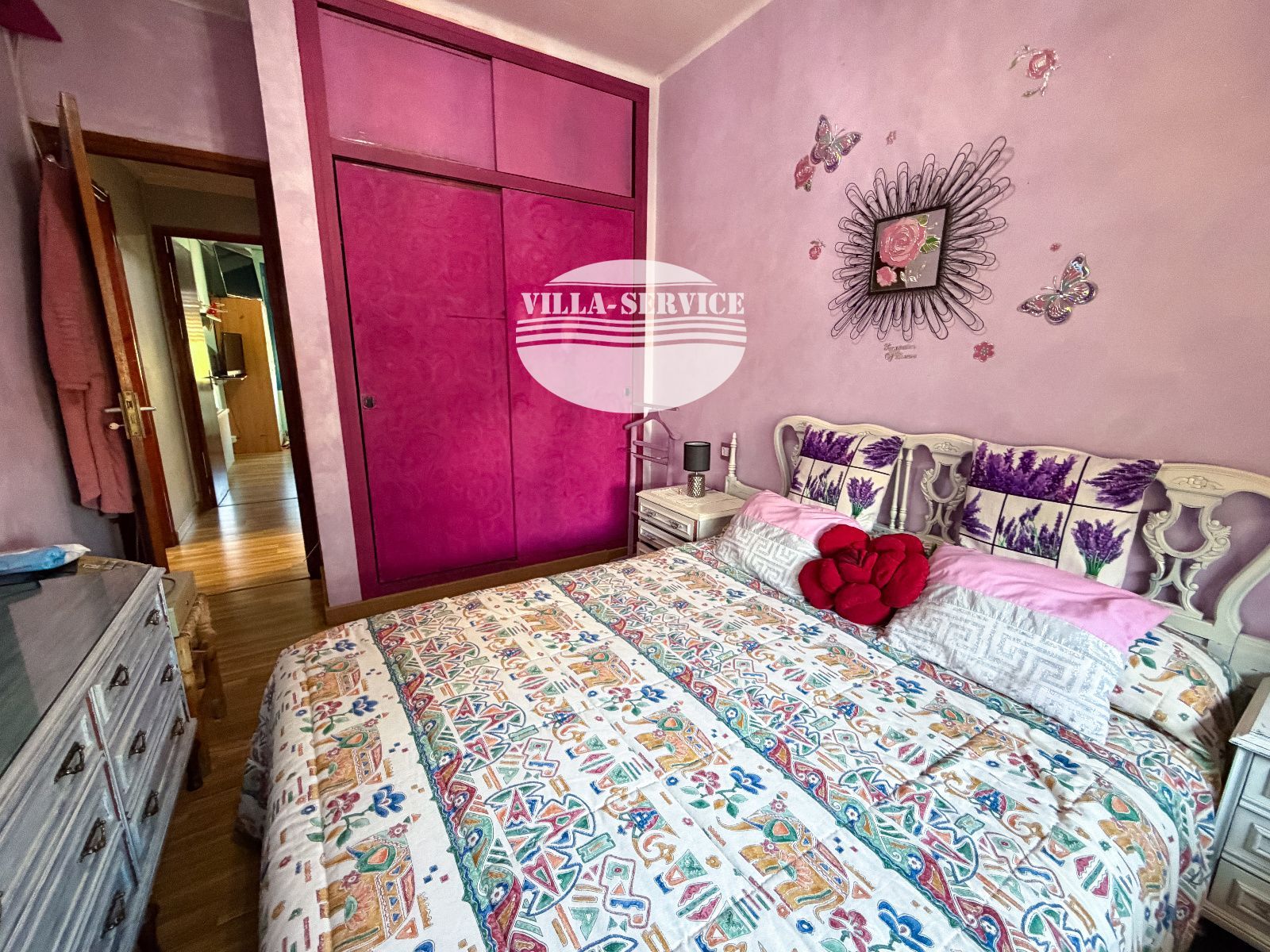 image Vivienda en adosado esquinero exclusivo con jardín de 120m² y chimenea junto al mar 🌊⚓ 23