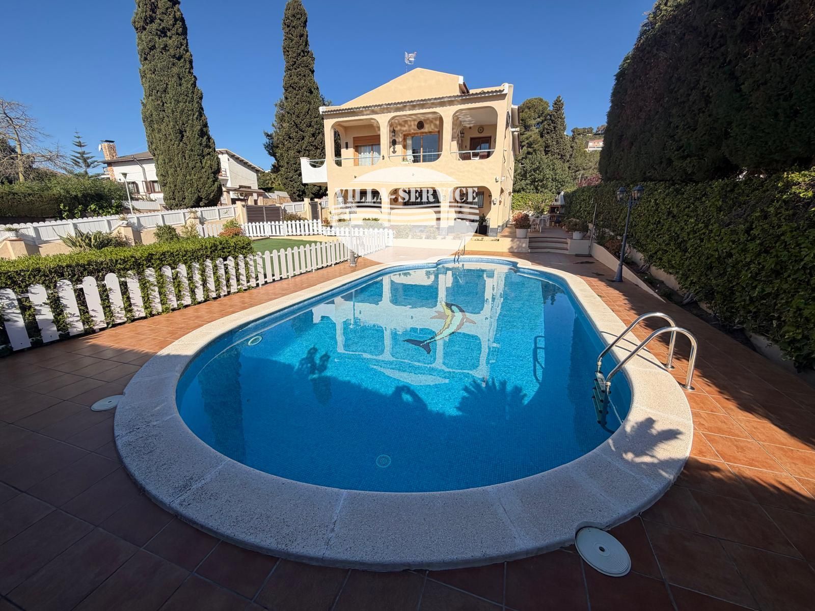 ✨ Exclusiva vivienda con piscina privada y vistas al mar en Els Masos de Comarruga ✨